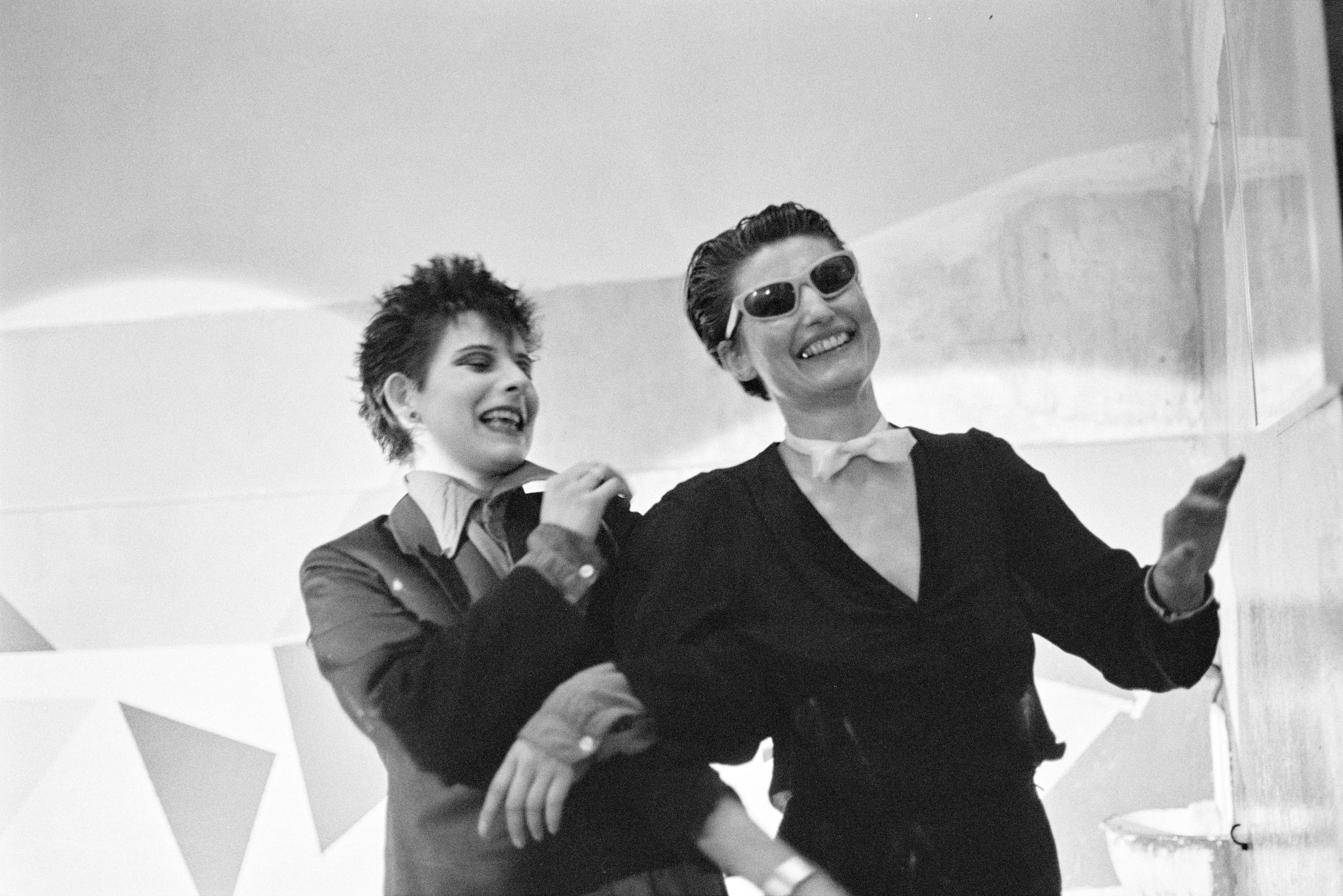Performance "Die Liaison" von Martina Siebert und Ursula Bierther im Pelze 1982 K2 N5 (2023-09-18) (Schwules Museum RR-F)