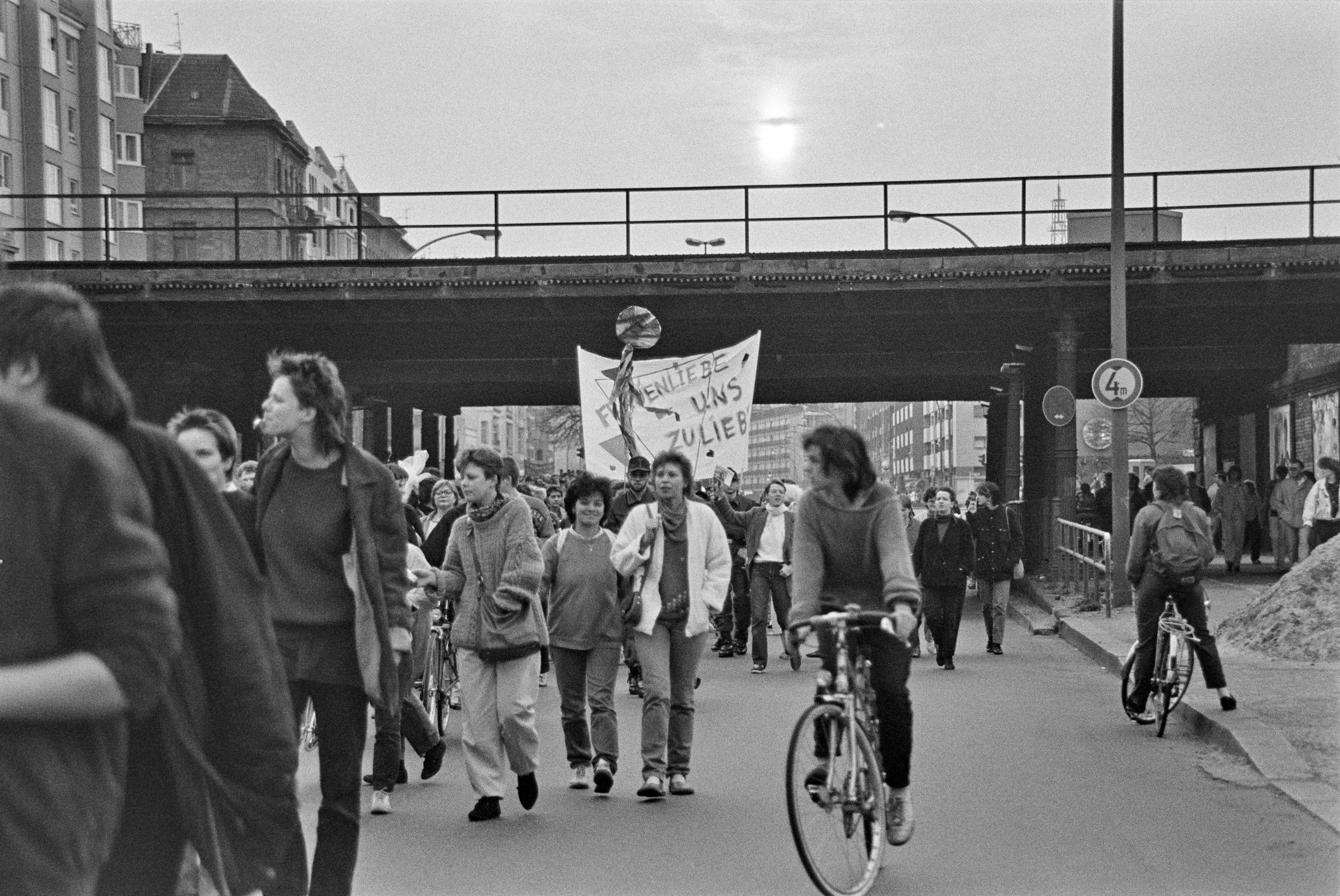 Walpurgisnacht Demonstration 1986 K1 N3 (2023-09-18) (Schwules Museum RR-F)