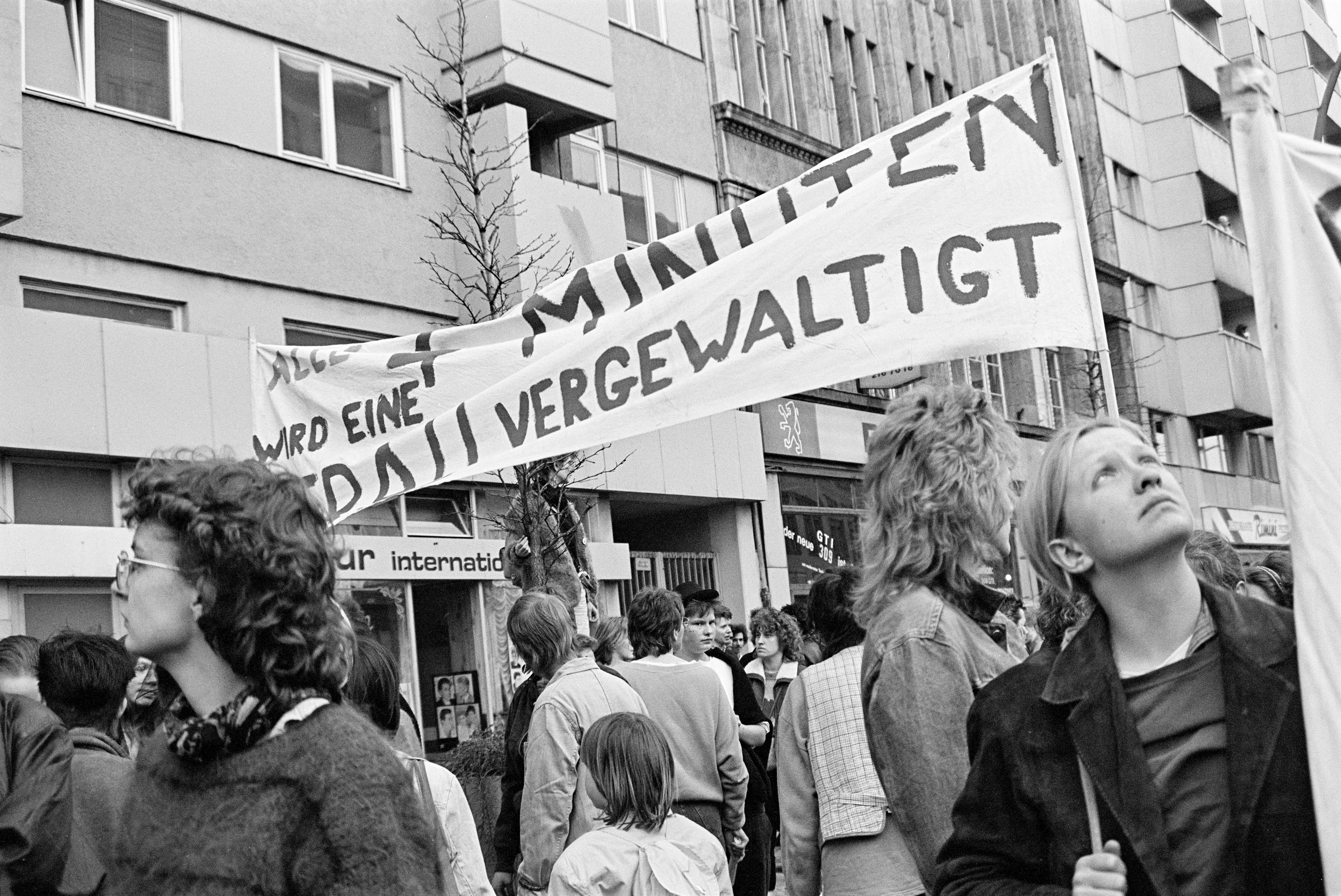 Walpurgisnacht Demonstration 1986 K2 N8 (2023-09-18) (Schwules Museum RR-F)
