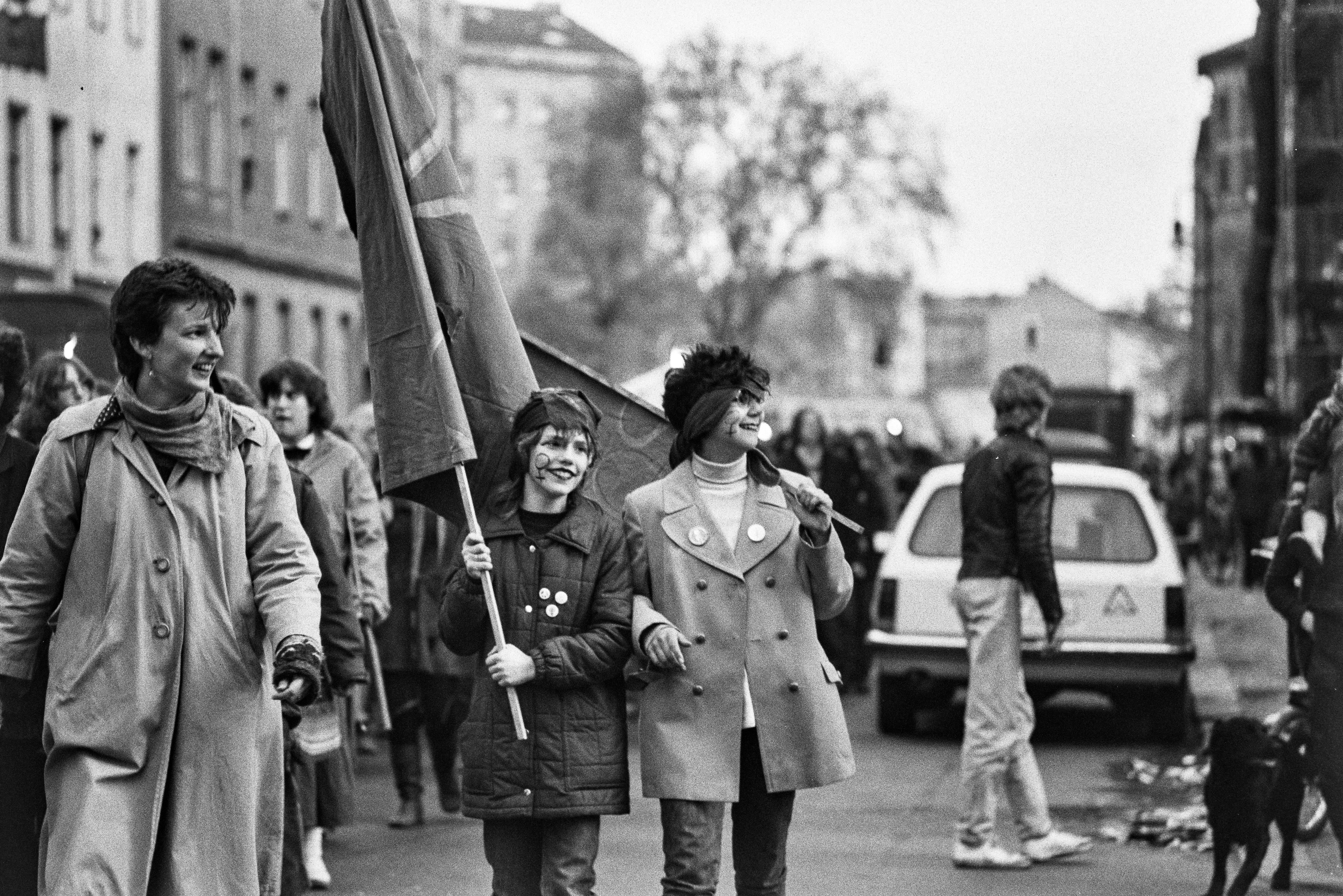 Walpurgisnacht Demonstration Kreuzberg 1982 K1 N11 (2023-09-18) (Schwules Museum RR-F)