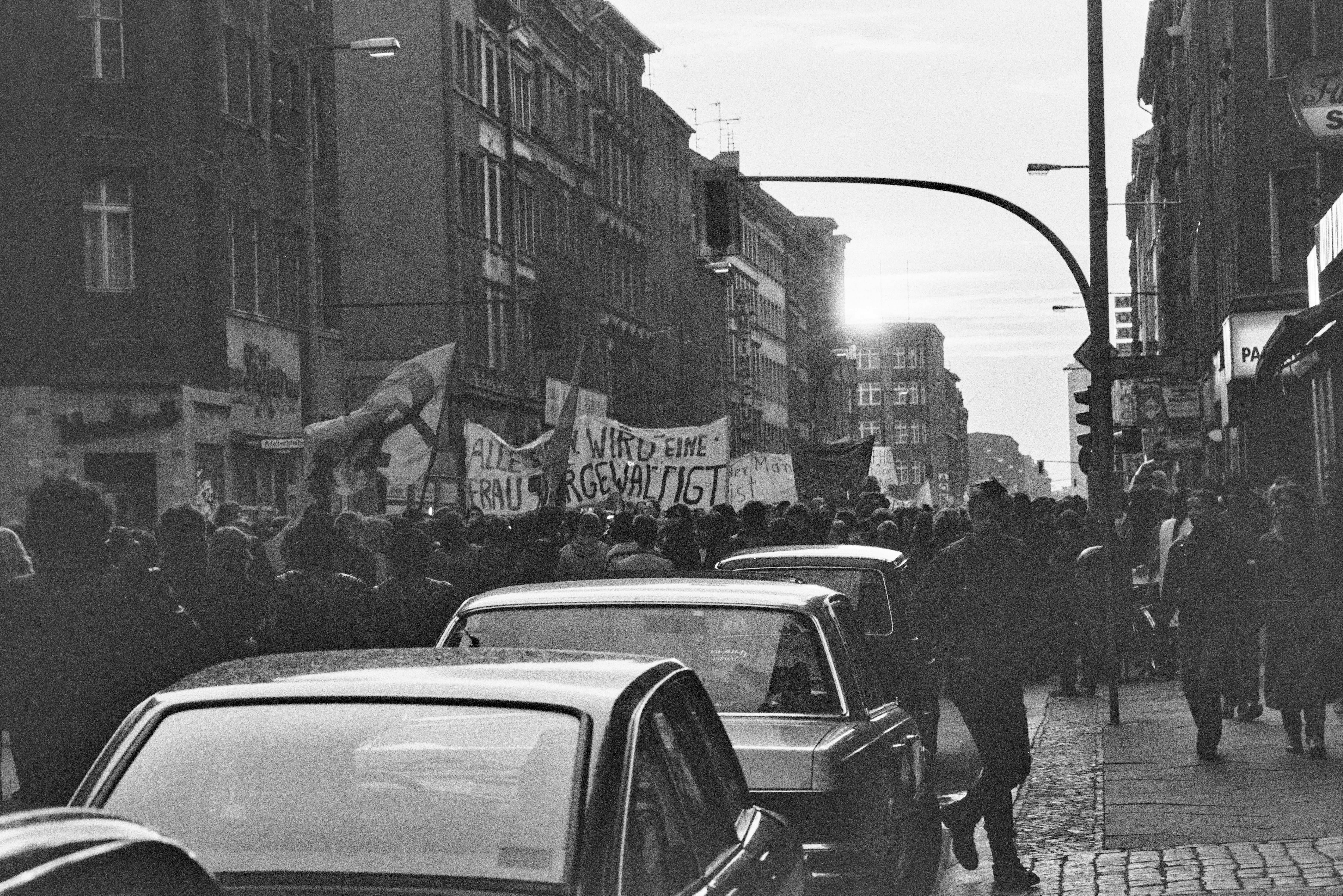 Walpurgisnacht Demonstration Kreuzberg 1982 K2 N23 (2023-09-18) (Schwules Museum RR-F)