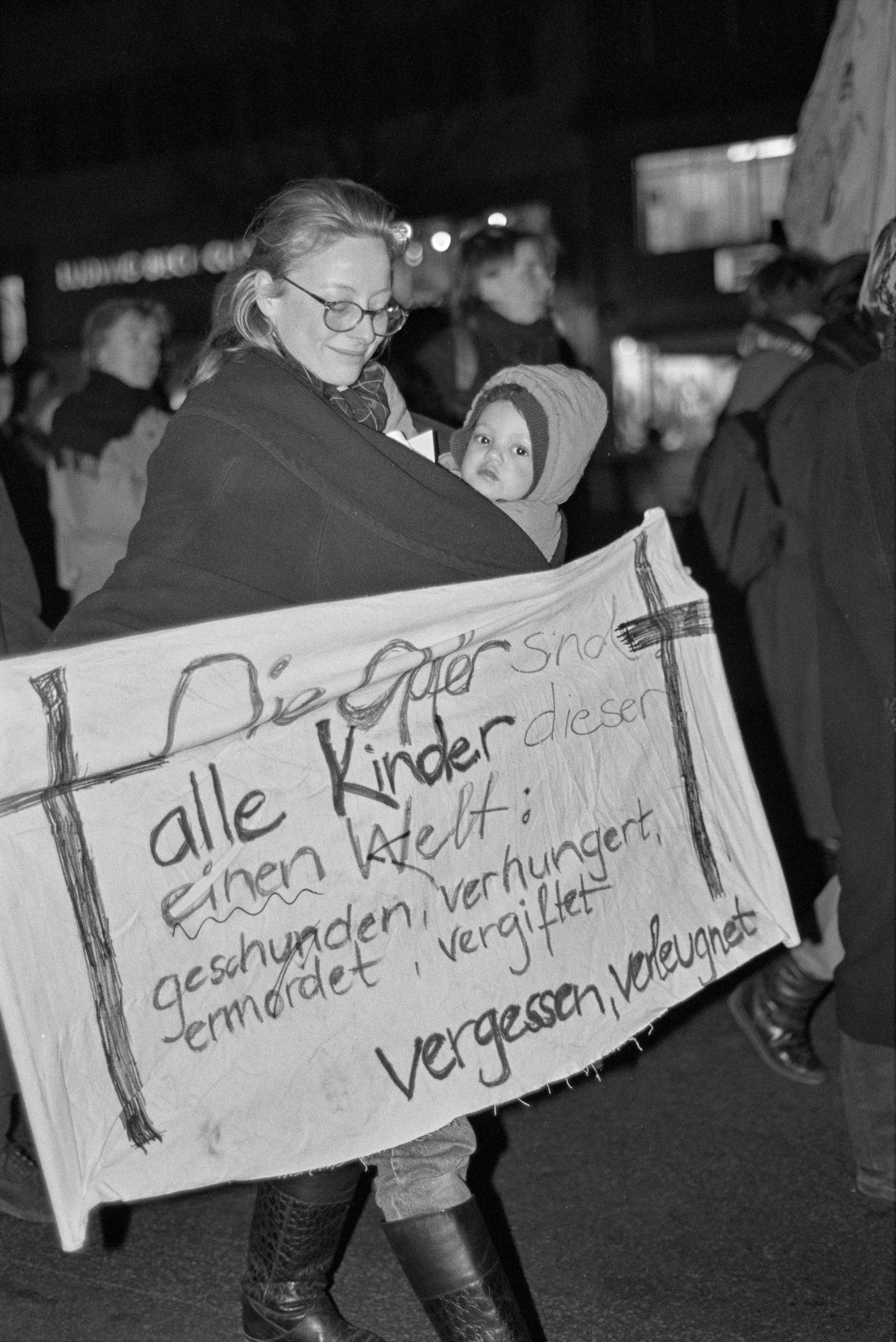 Frauendemonstration gegen Golfkrieg 1991 K1 N10 (2023-09-18) (Schwules Museum RR-F)