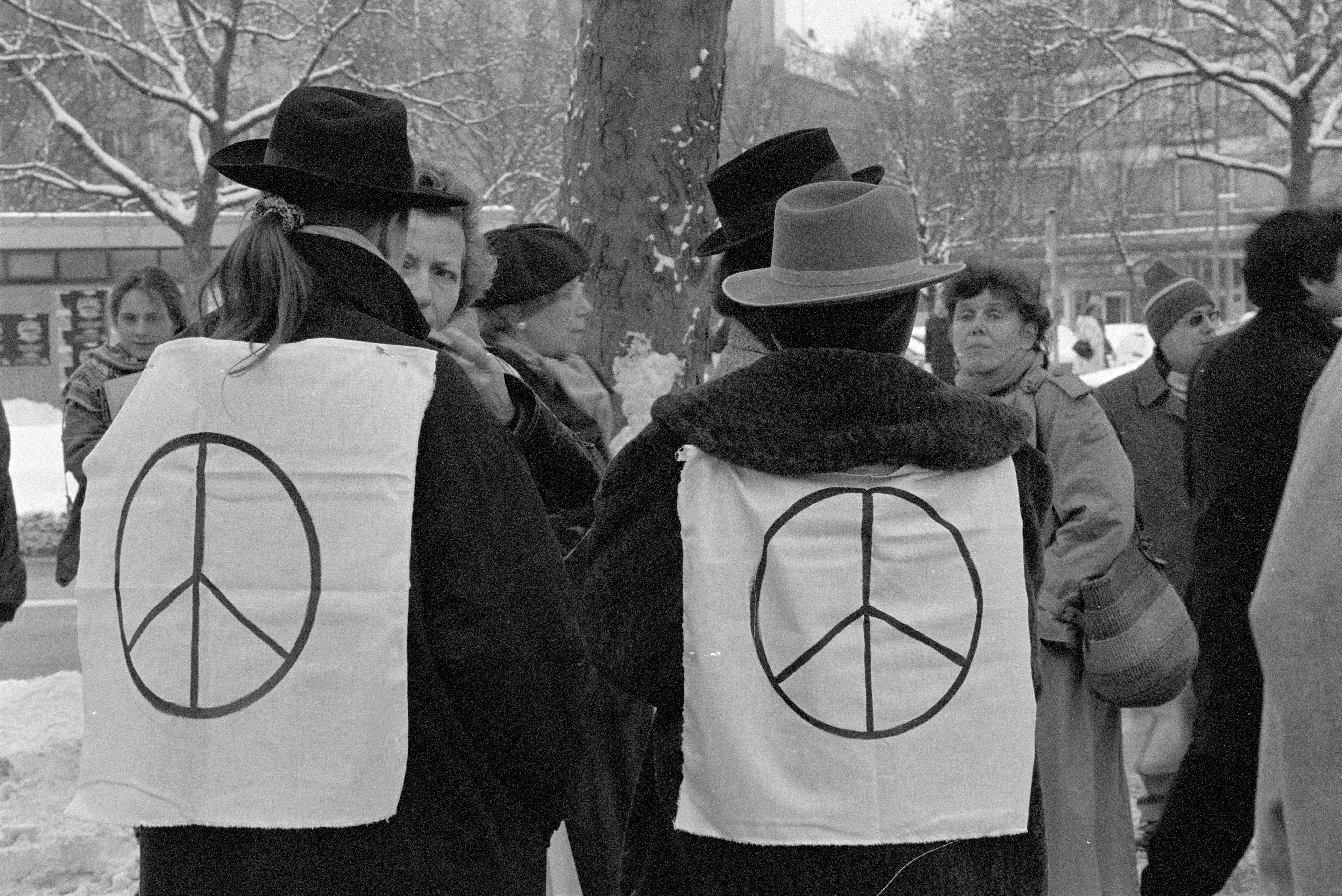 Frauendemonstration gegen Golfkrieg 1991 K2 N10 (2023-09-18) (Schwules Museum RR-F)