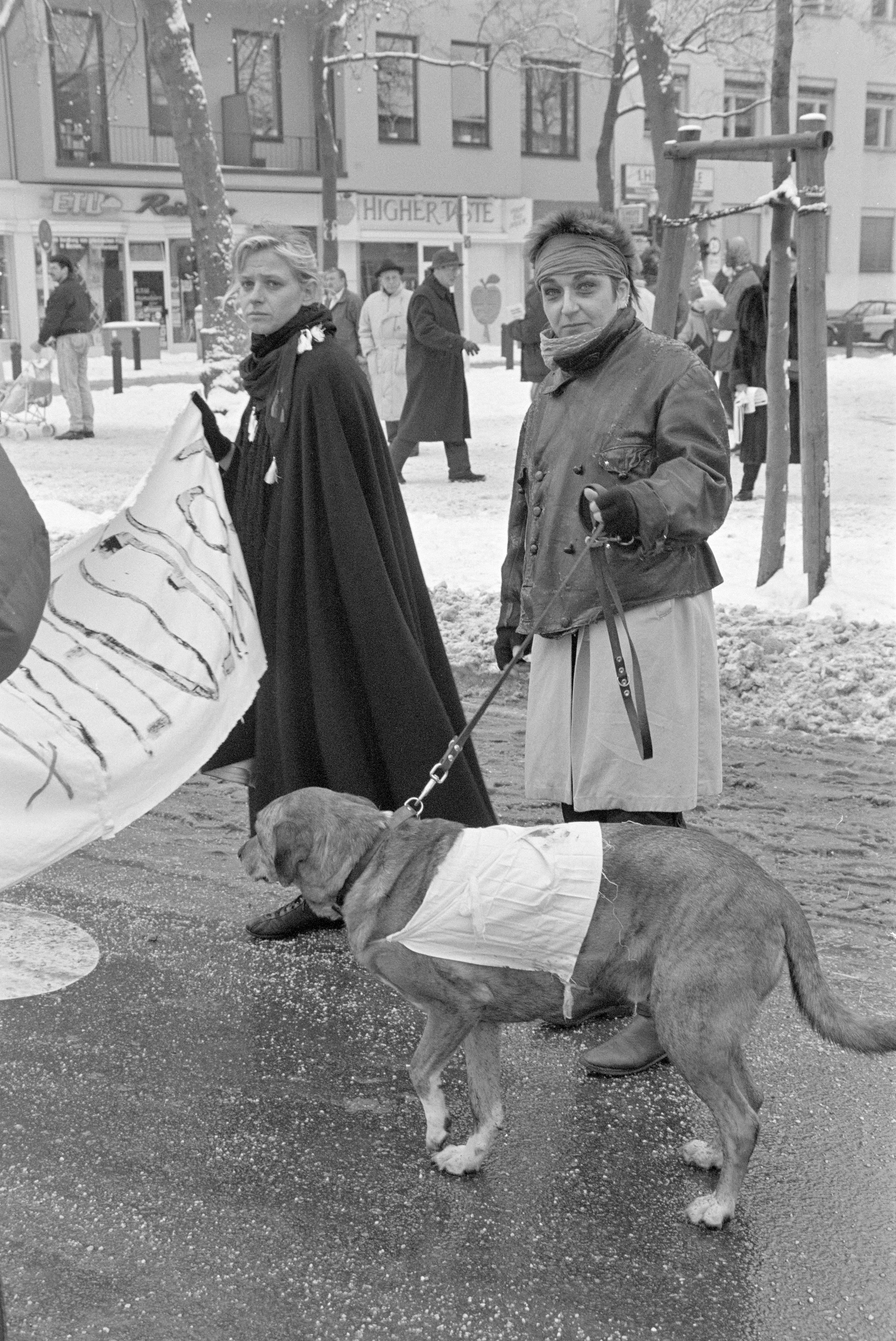 Frauendemonstration gegen Golfkrieg 1991 K2 N33 (2023-09-18) (Schwules Museum RR-F)