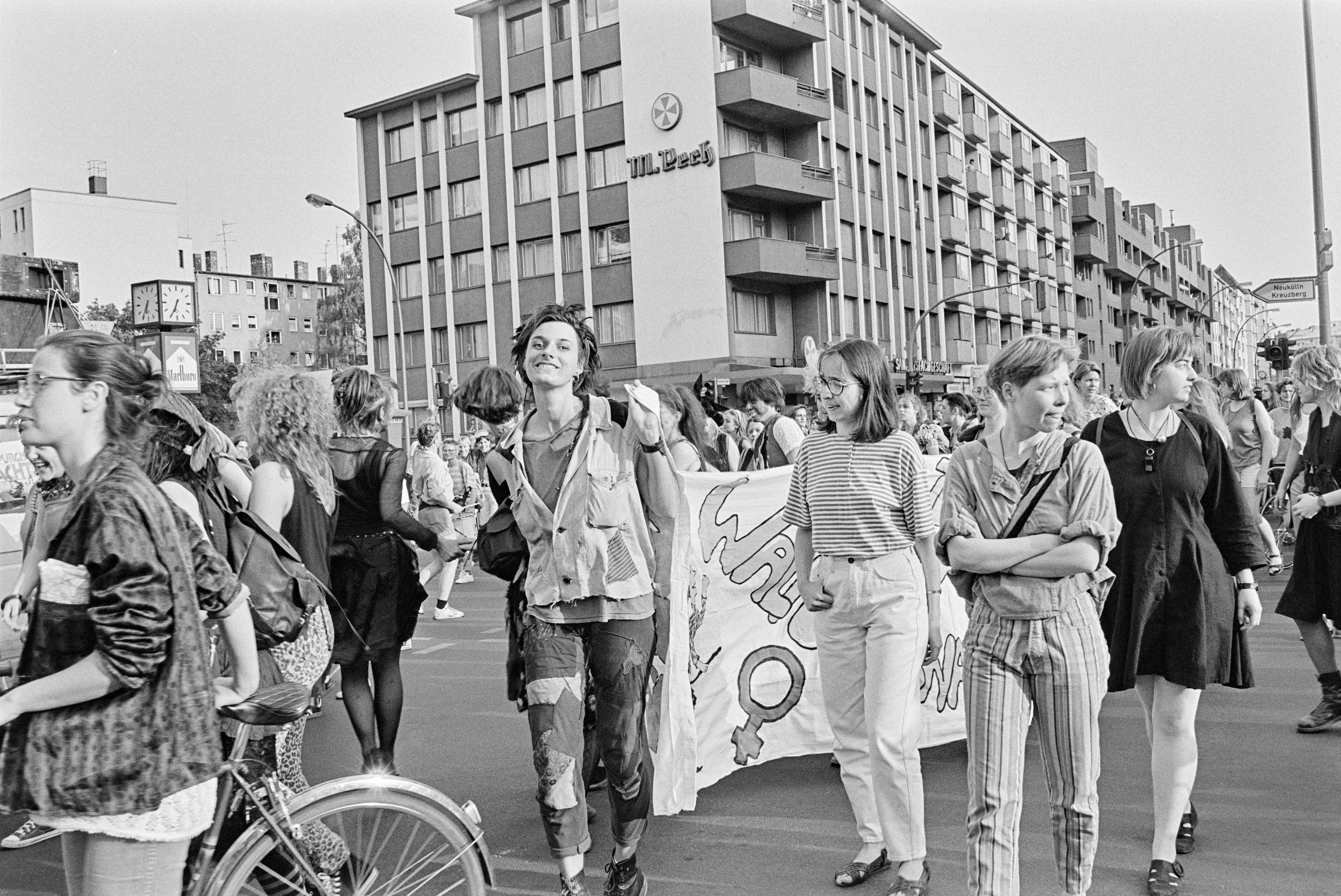 Walpurgisnacht Demonstration 1993 K1 N8 (2023-09-18) (Schwules Museum RR-F)