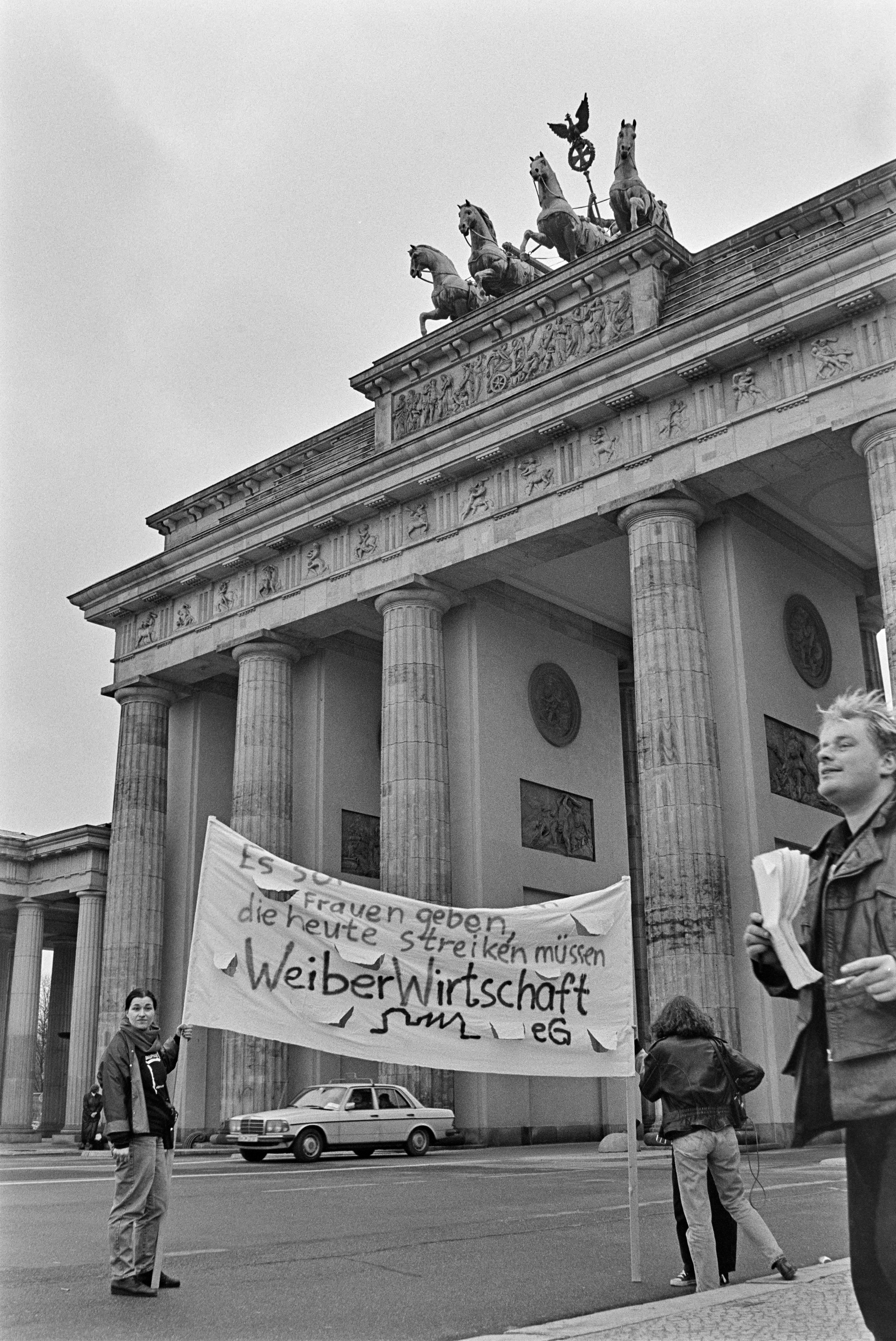 Frauenstreiktag 1994 K1 N2 (2023-09-18) (Schwules Museum RR-F)