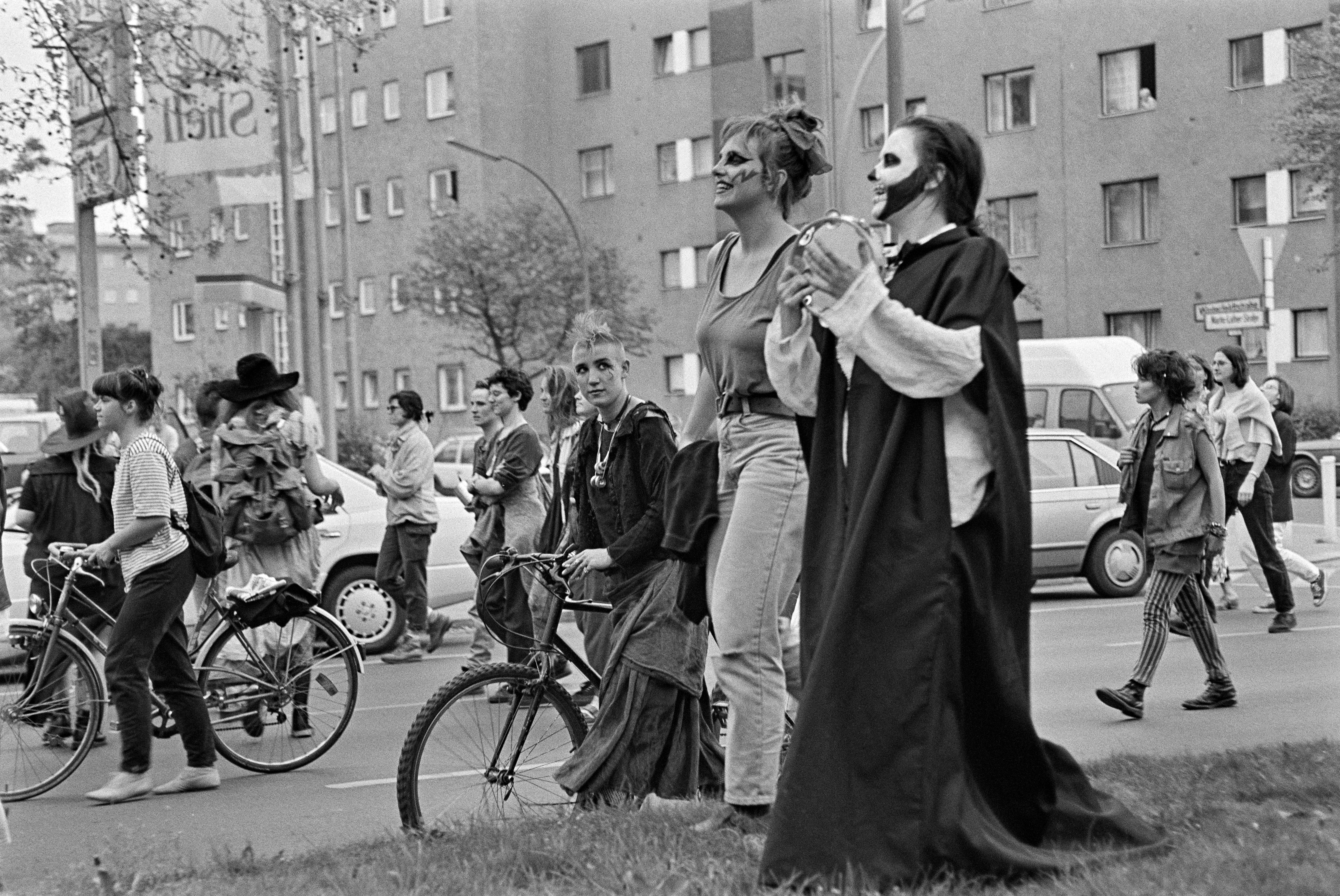Walpurgisnacht Demonstration 1994 K2 N16 (2023-09-18) (Schwules Museum RR-F)
