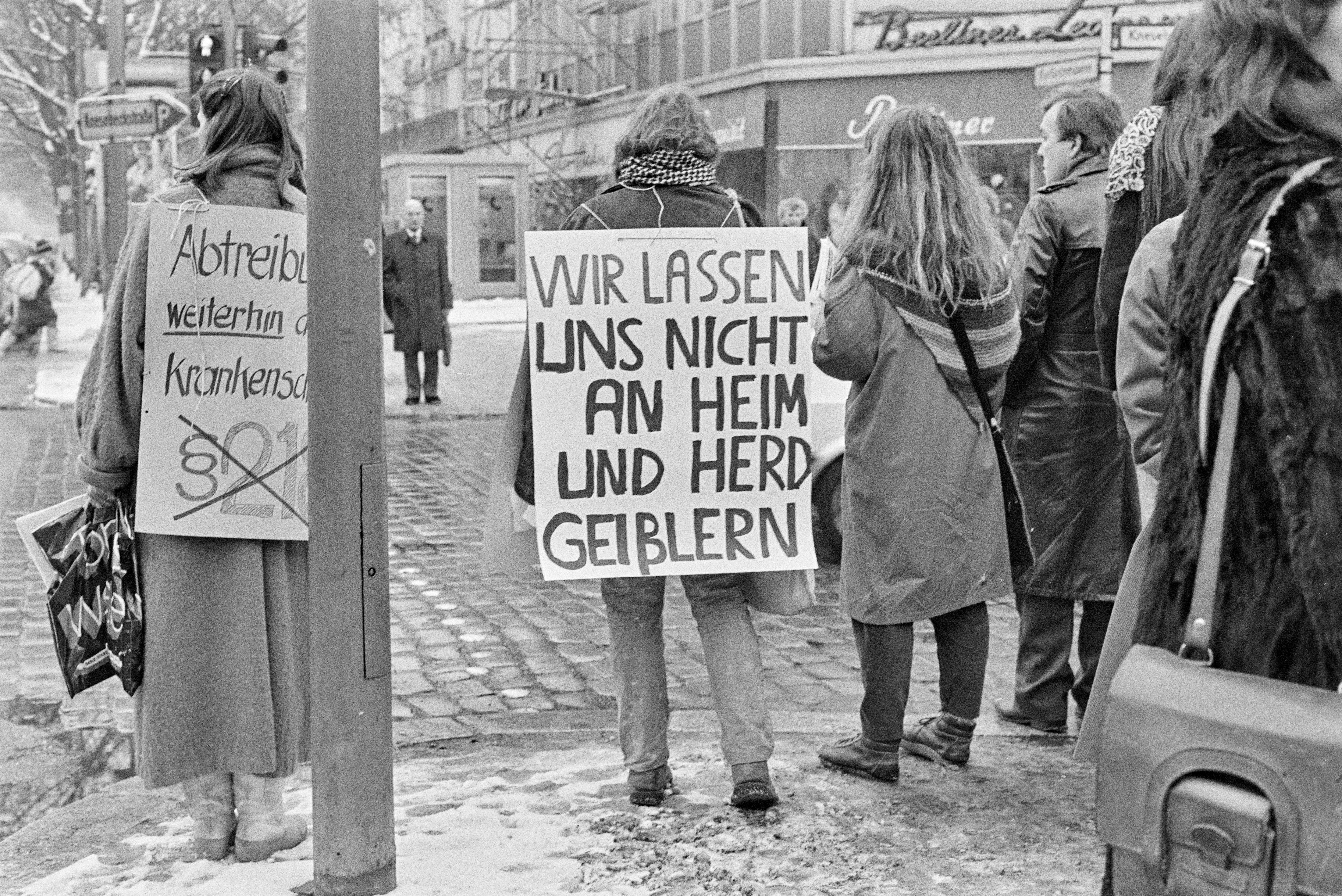 Demonstration gegen den "218 1984 K1 N31 (2023-09-18) (Schwules Museum RR-F)