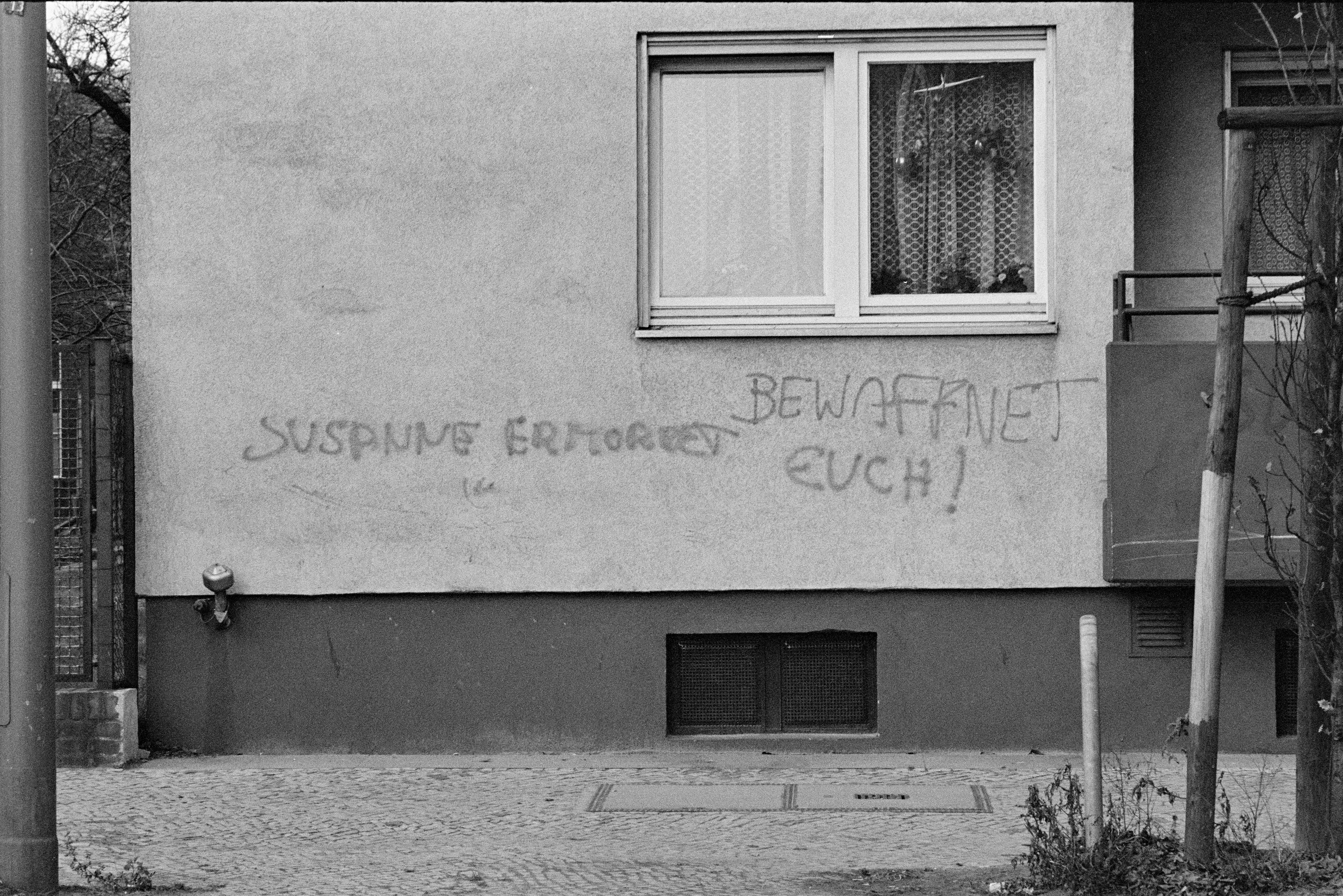 Silbersteinstraße Graffitis 1983 K1 N14 (2023-09-18) (Schwules Museum RR-F)