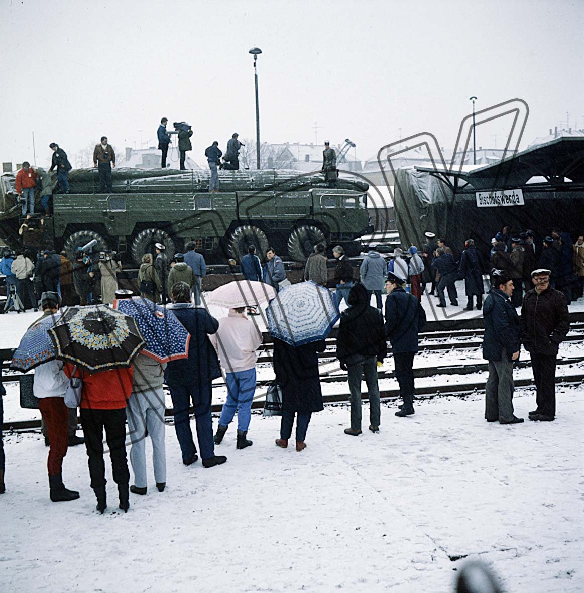 Abtransport von sowjetischen Mittelstreckenraketen, Bischofswerda, 25. Februar 1988 (Museum Berlin-Karlshorst RR-P)