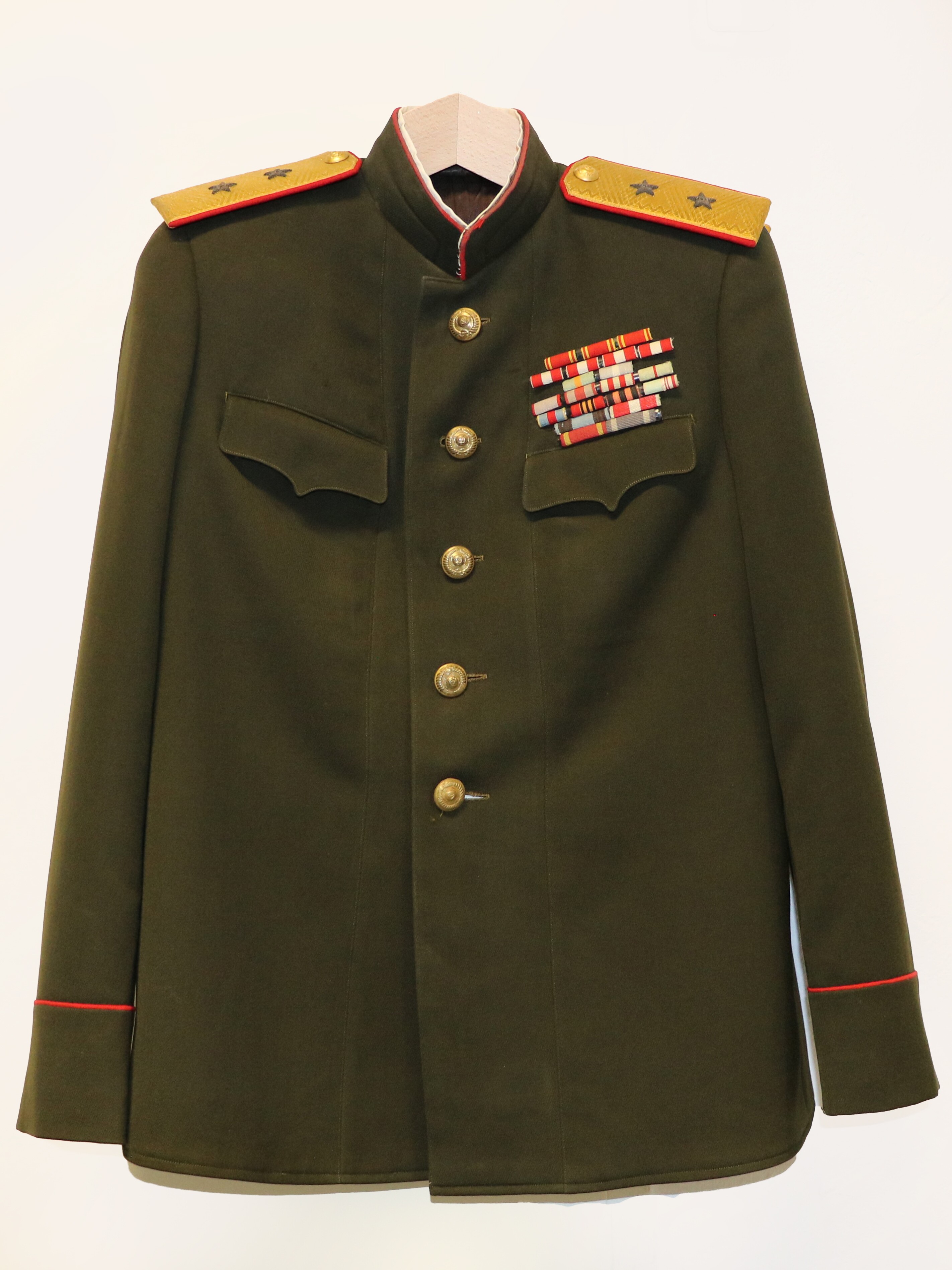 Uniformrock des Generalleutnants Telegin, K.F. (Museum Berlin-Karlshorst CC BY-NC-SA)