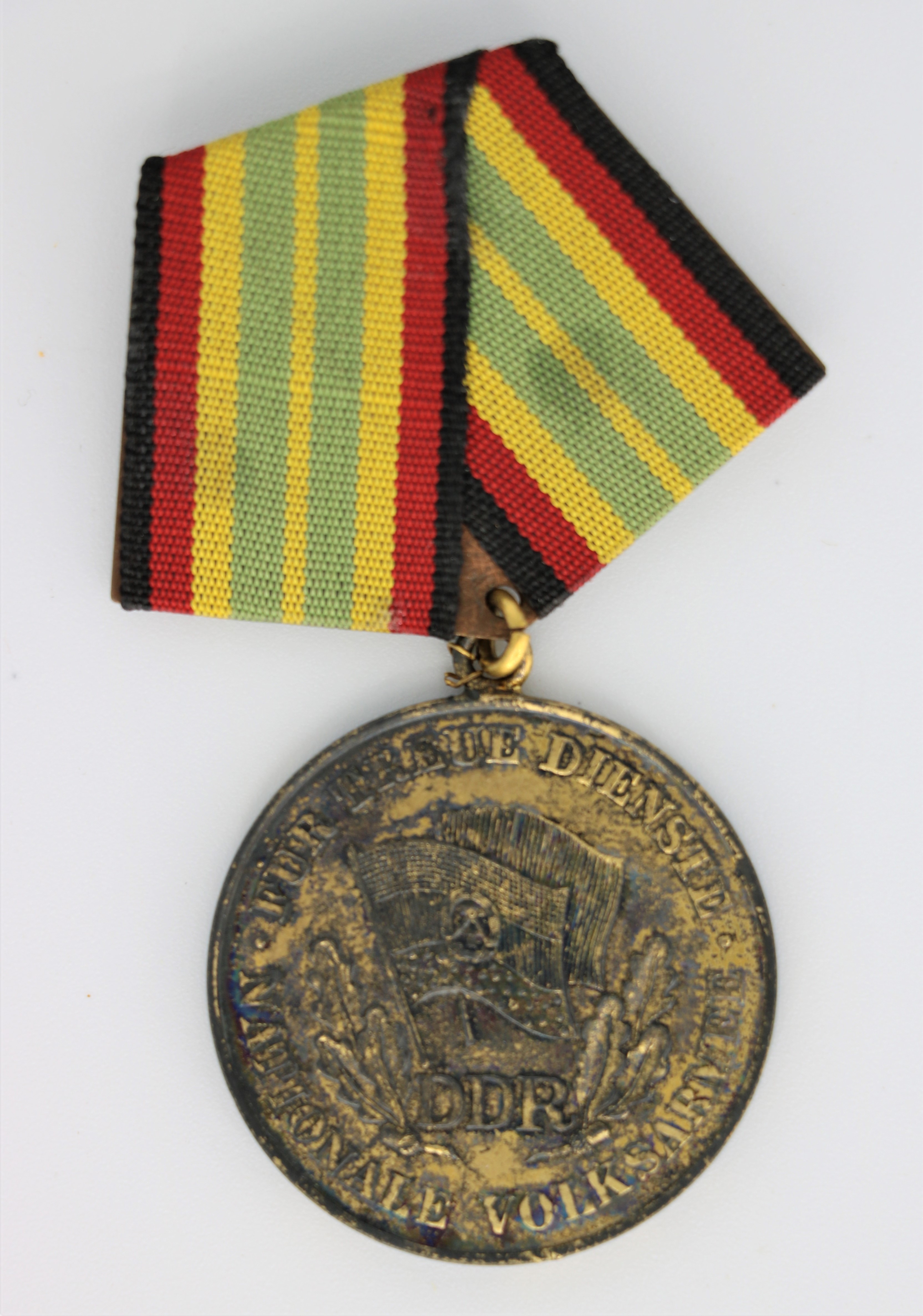 Medaille: "Für treue Dienste in der Nationalen Volksarmee" (Gold) (Museum Berlin-Karlshorst CC BY-NC-SA)