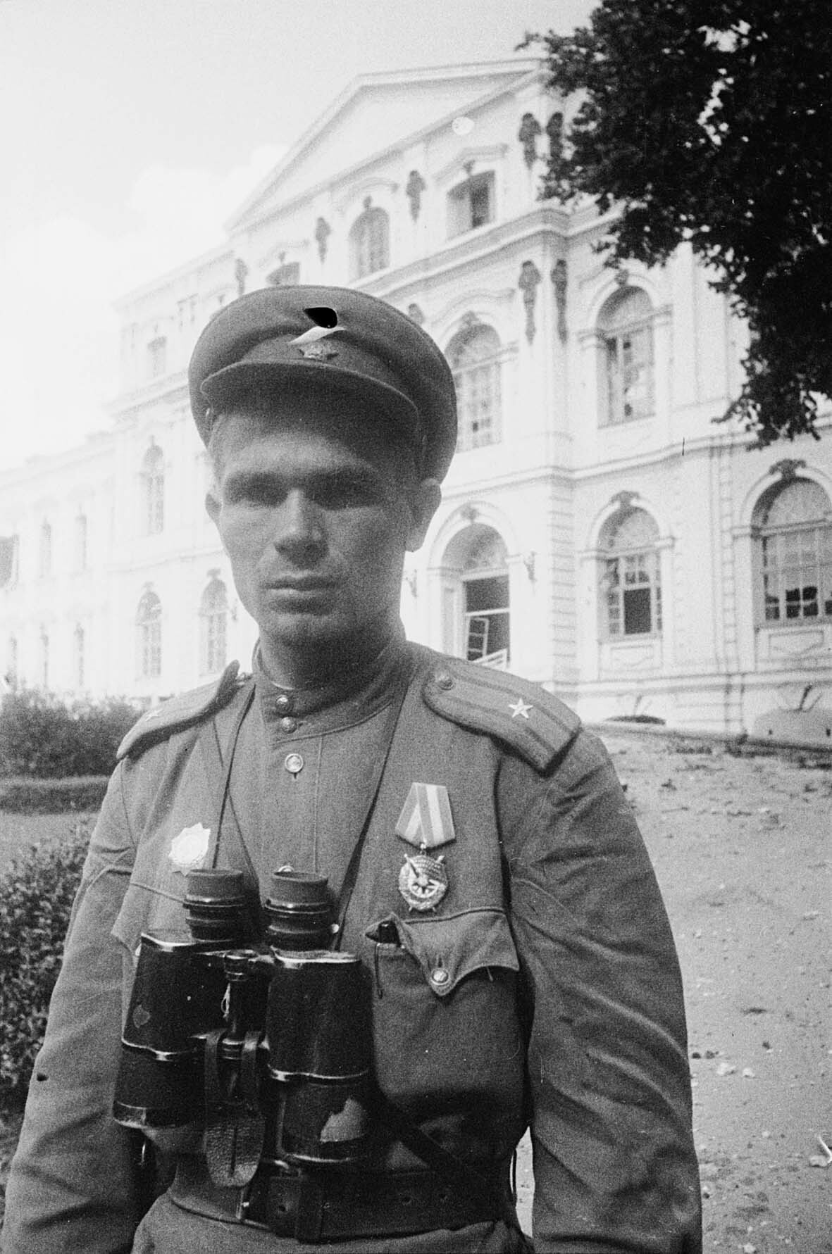 Bataillonskommandeur Sorin, Elgava, Lettland, August 1944 (Museum Berlin-Karlshorst RR-P)