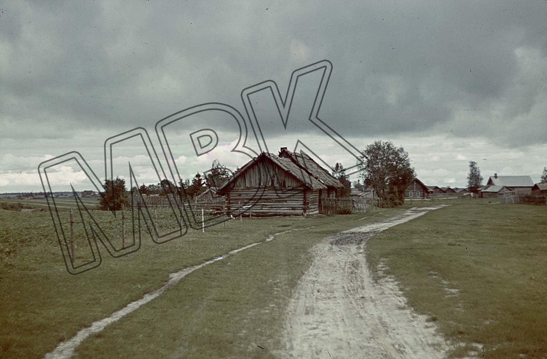 Fotografie: Bauernhöfe bei Orscha, August 1941 (Museum Berlin-Karlshorst RR-P)