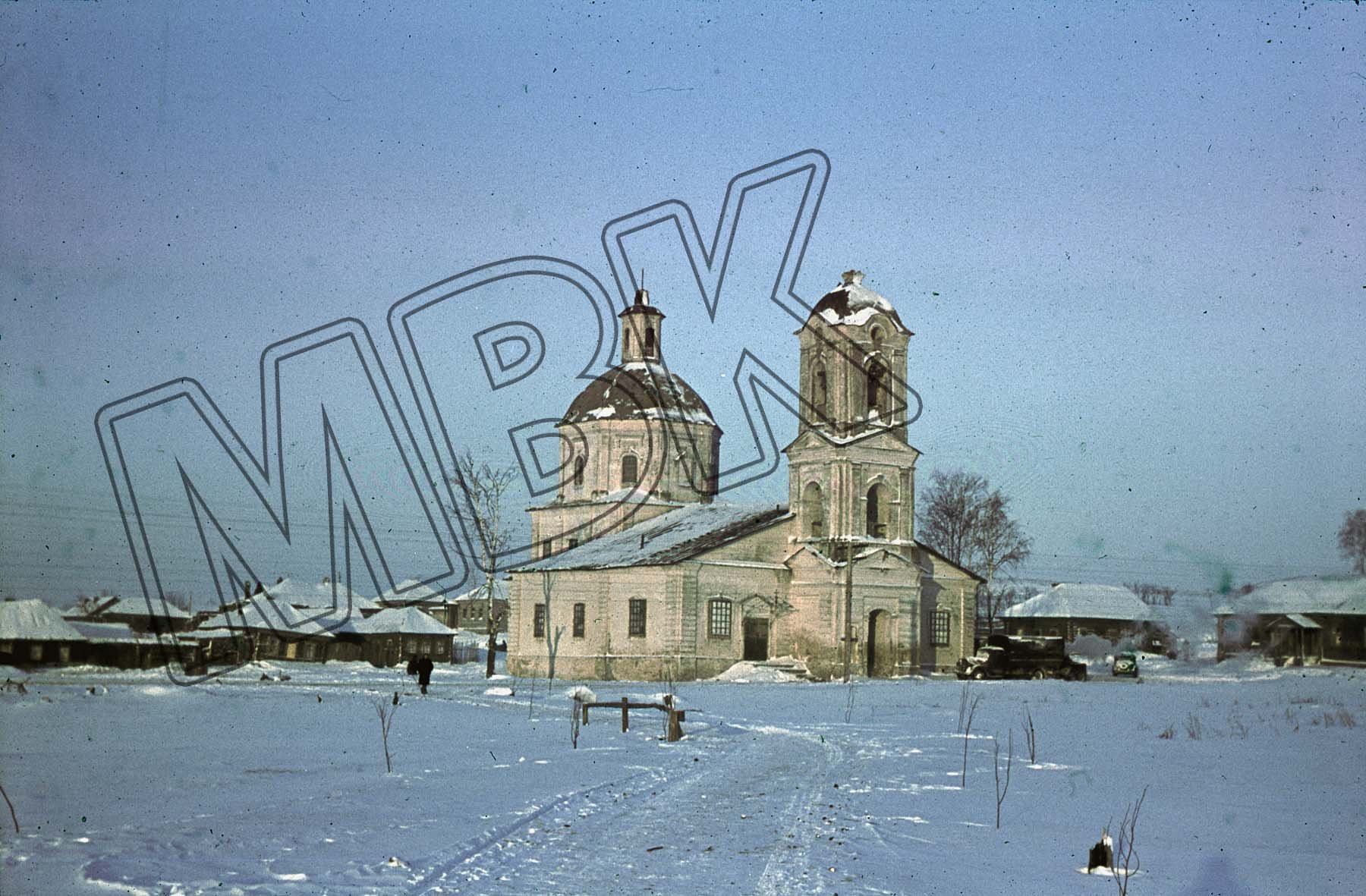 Fotografie: Kirche in Dorogobuž, Januar 1942 (Museum Berlin-Karlshorst RR-P)