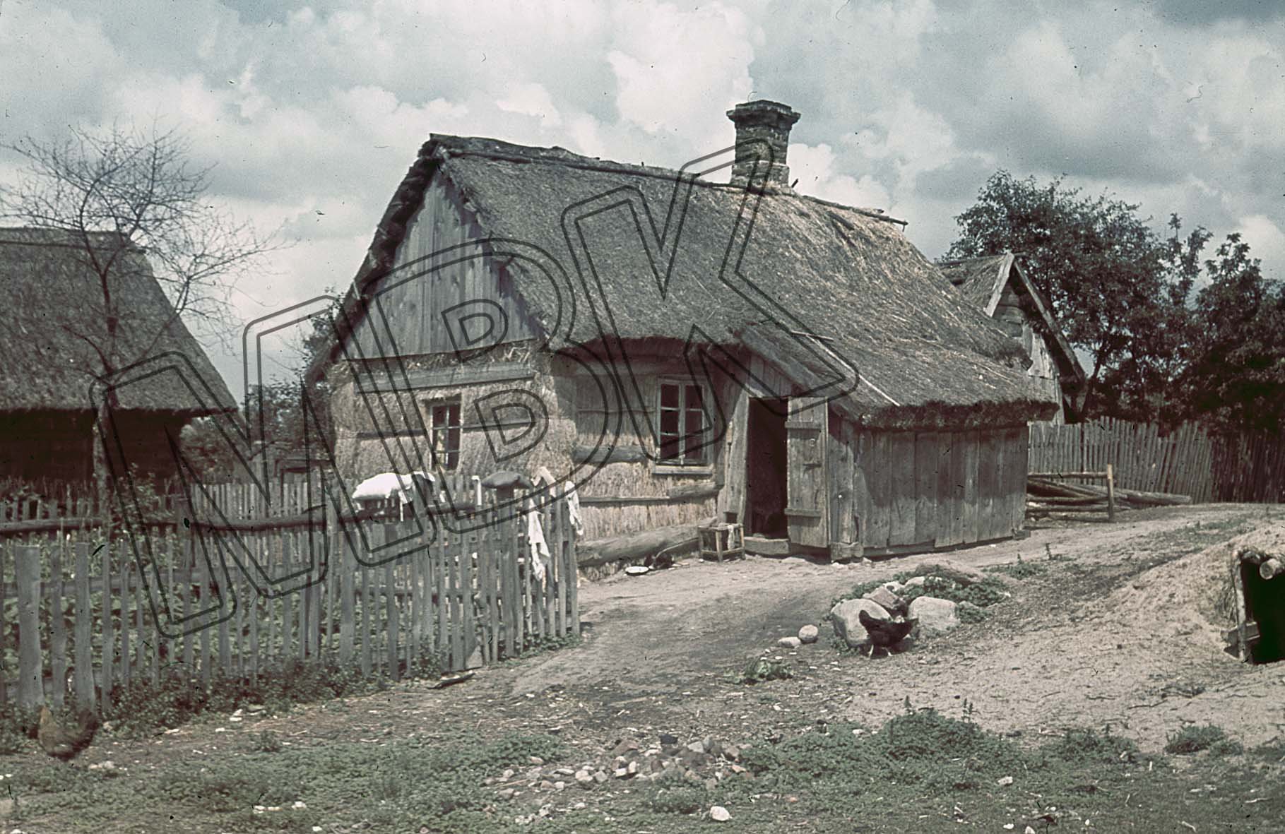 Ortschaft Jelnica, Polen, 30. Juni 1942 (Museum Berlin-Karlshorst RR-P)