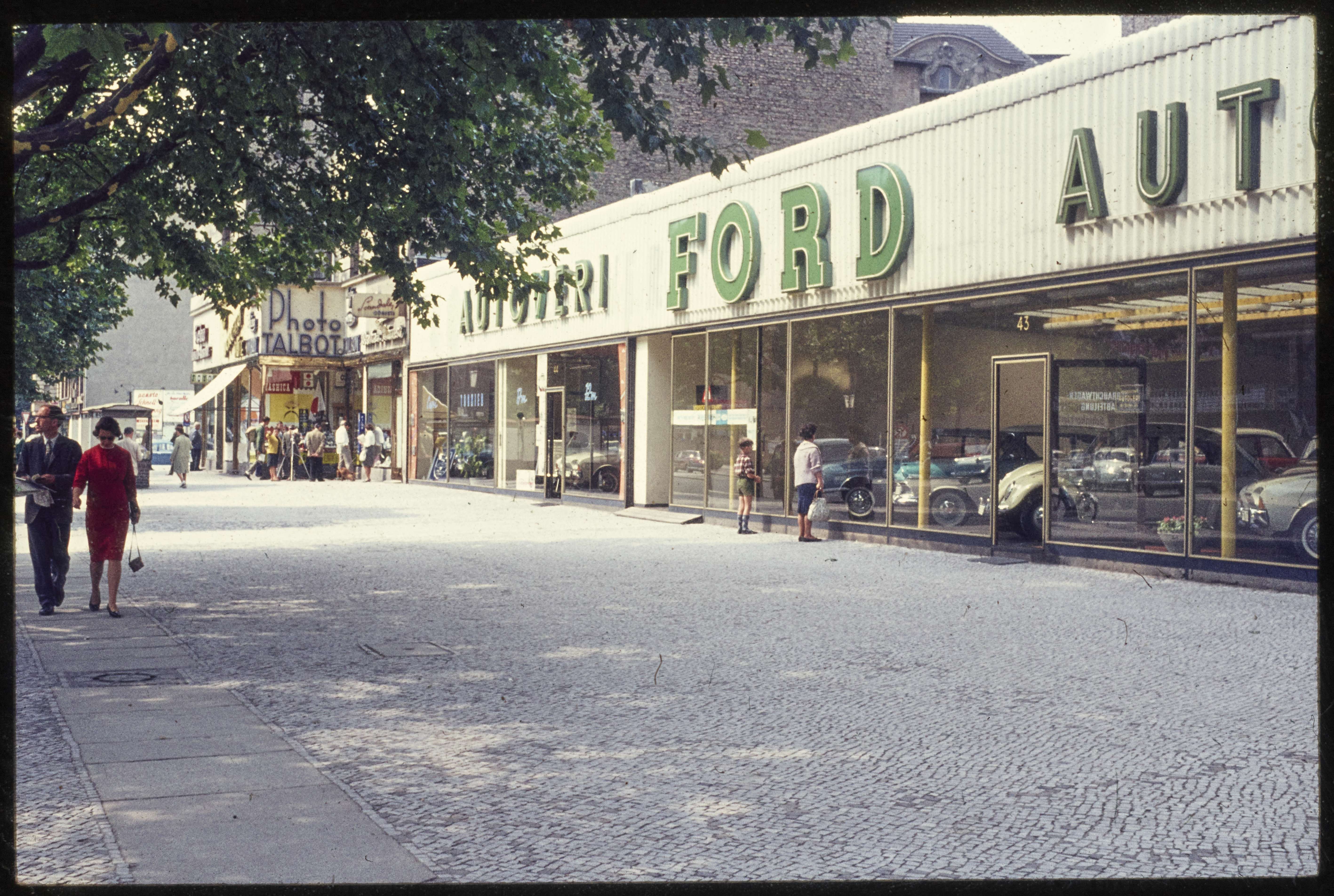 Ford Autohaus am Kurfürstendamm (Museum Charlottenburg-Wilmersdorf in der Villa Oppenheim CC BY)