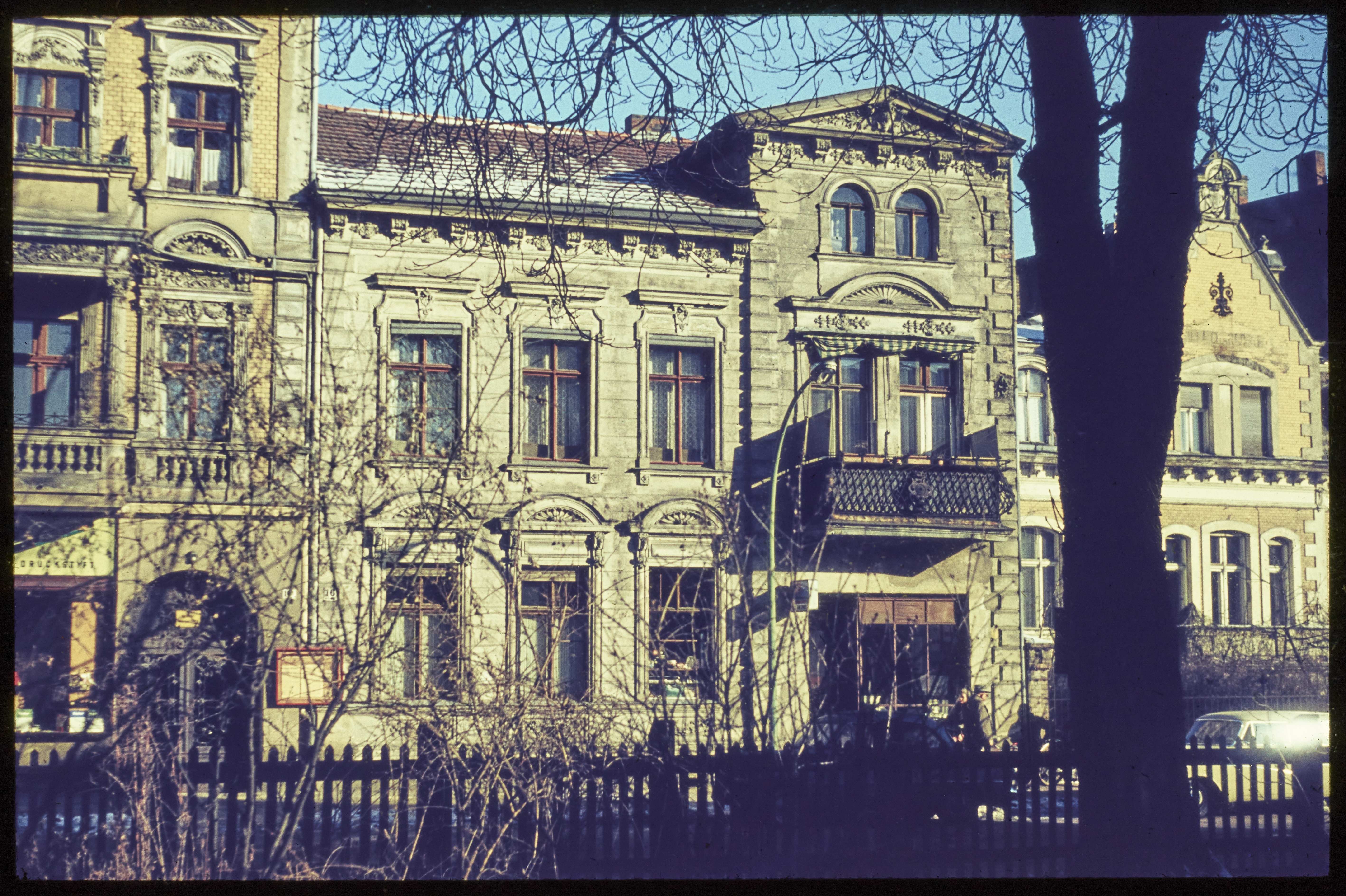 Häuserfassaden an der Breiten Straße 16/16a (Museum Charlottenburg-Wilmersdorf in der Villa Oppenheim CC BY)