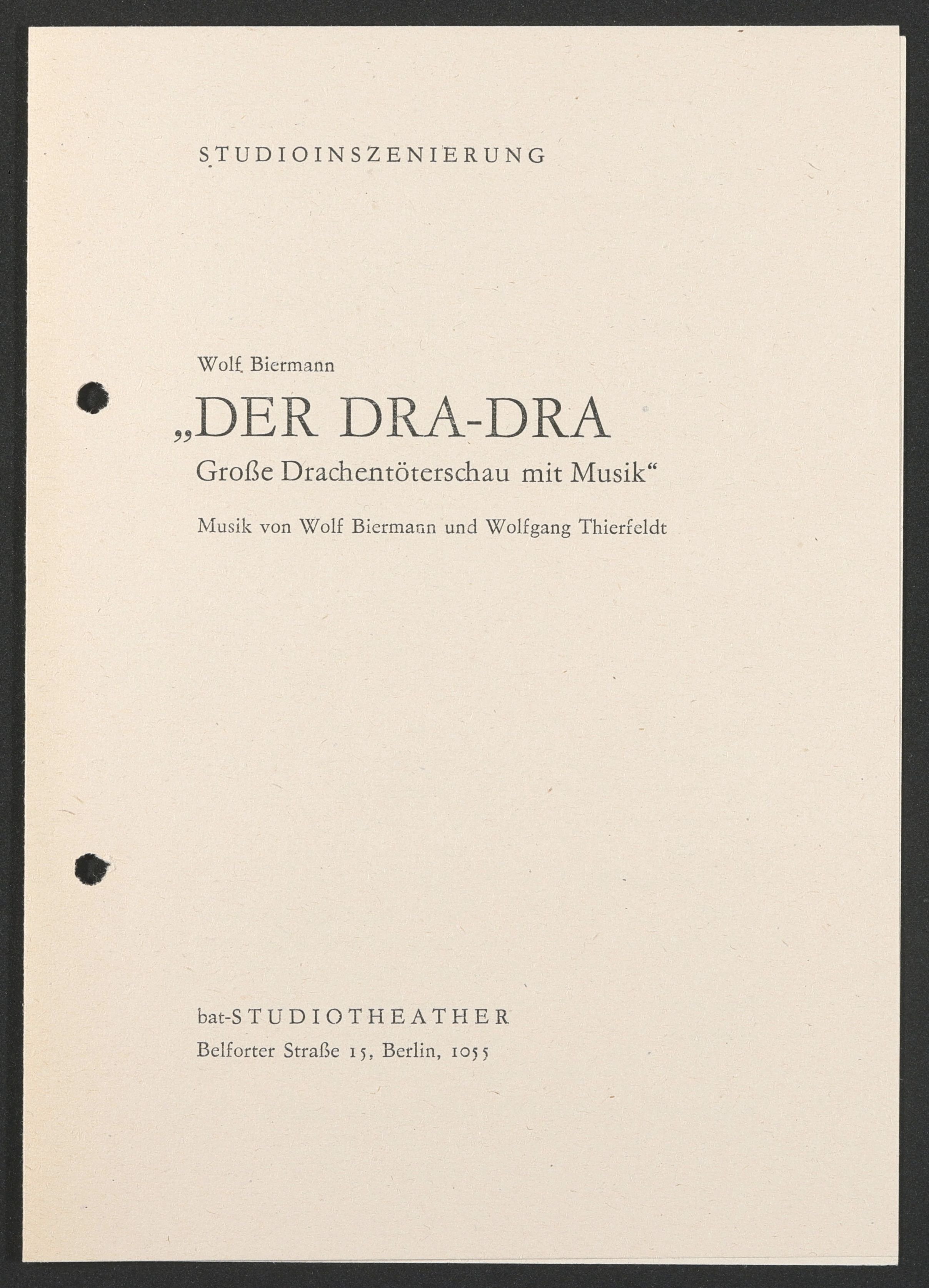 Programmheft zu "Der Dra-Dra – Große Drachentöterschau mit Musik" am bat-Studiotheater 1990 (Hochschule für Schauspielkunst Ernst Busch Berlin RR-F)