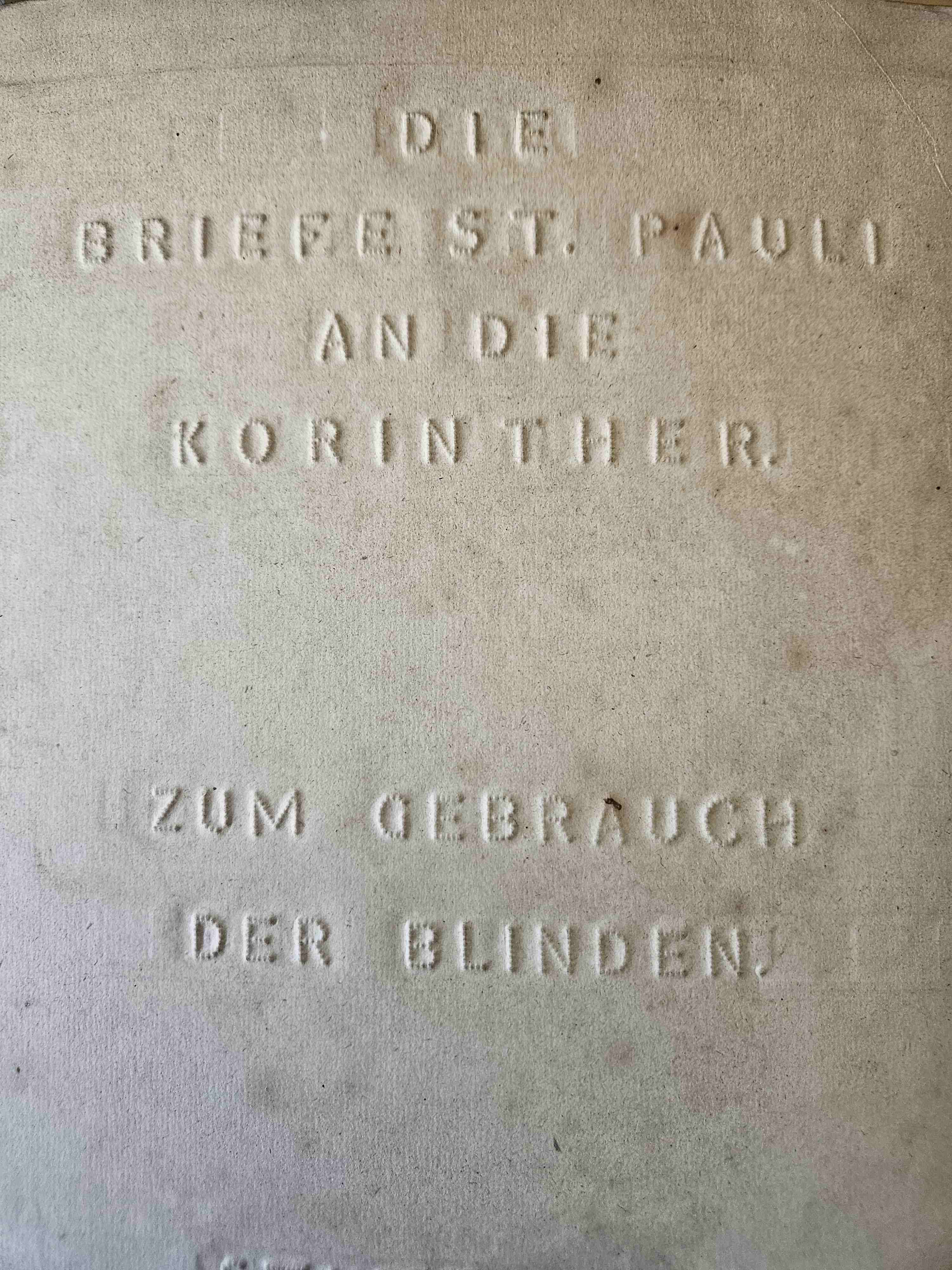 Brief des Paulus an die Korinther - Bibel 1873 - Reliefschrift (Lutz Henschel, Deutsches Blinden-Museum CC BY-NC-SA)