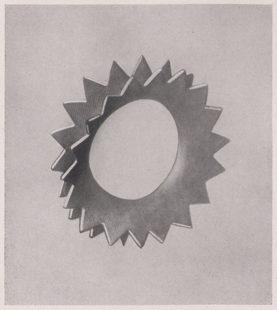 Abbildung eines sexuell stimulierenden Gegenstands mit Zacken (Magnus-Hirschfeld-Gesellschaft Public Domain Mark)