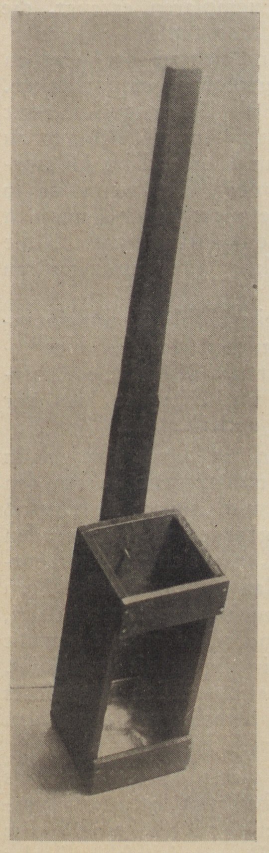 Abbildung eines selbstgebauten Periskops (Magnus-Hirschfeld-Gesellschaft Public Domain Mark)