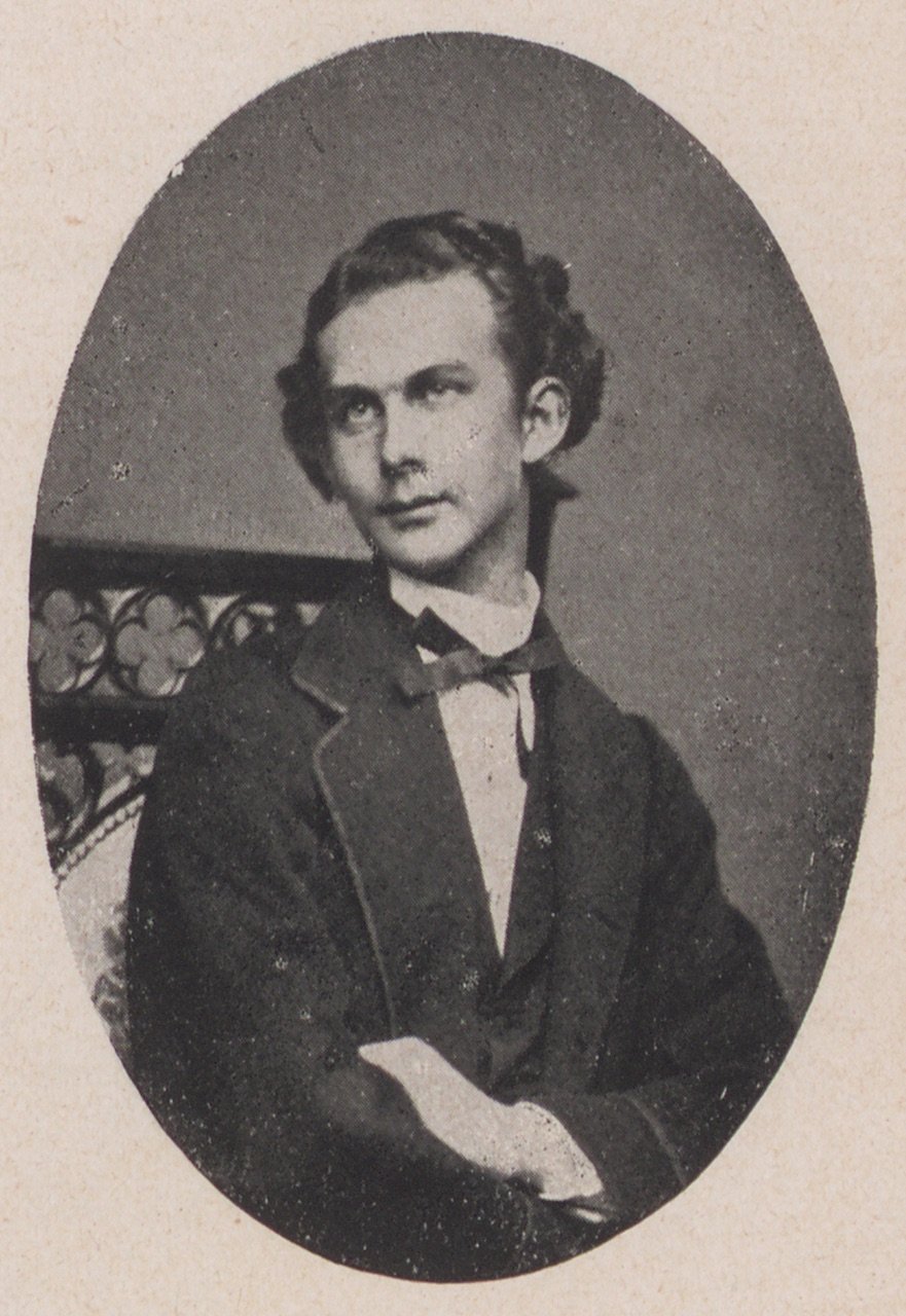 Porträtfoto von König Ludwig II. von Bayern (1) (Magnus-Hirschfeld-Gesellschaft Public Domain Mark)