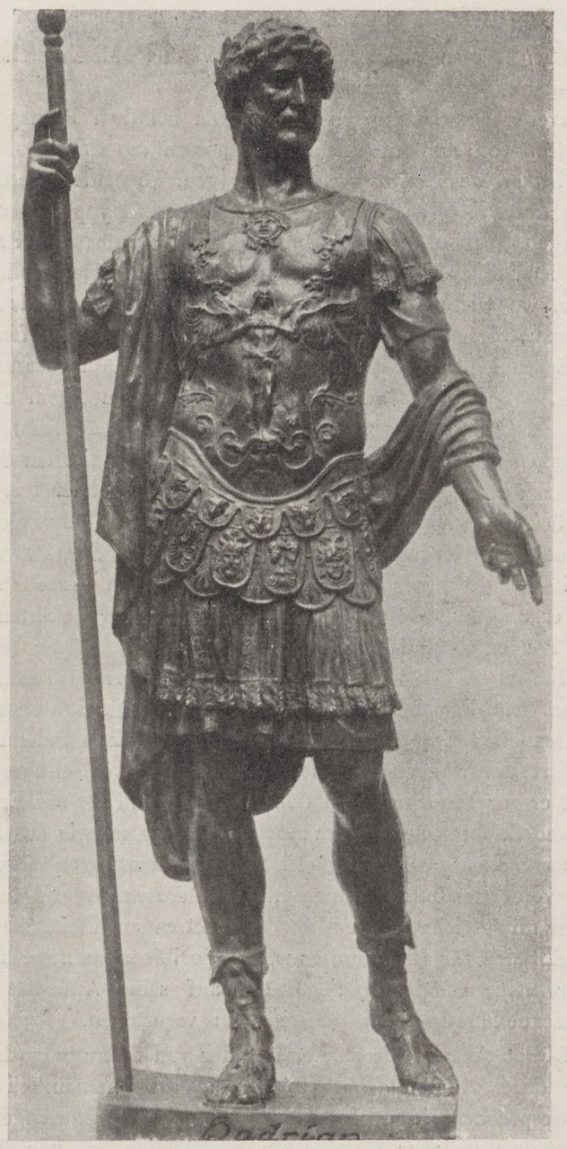 Fotografie einer Skulptur von Kaiser Hadrian (Magnus-Hirschfeld-Gesellschaft Public Domain Mark)