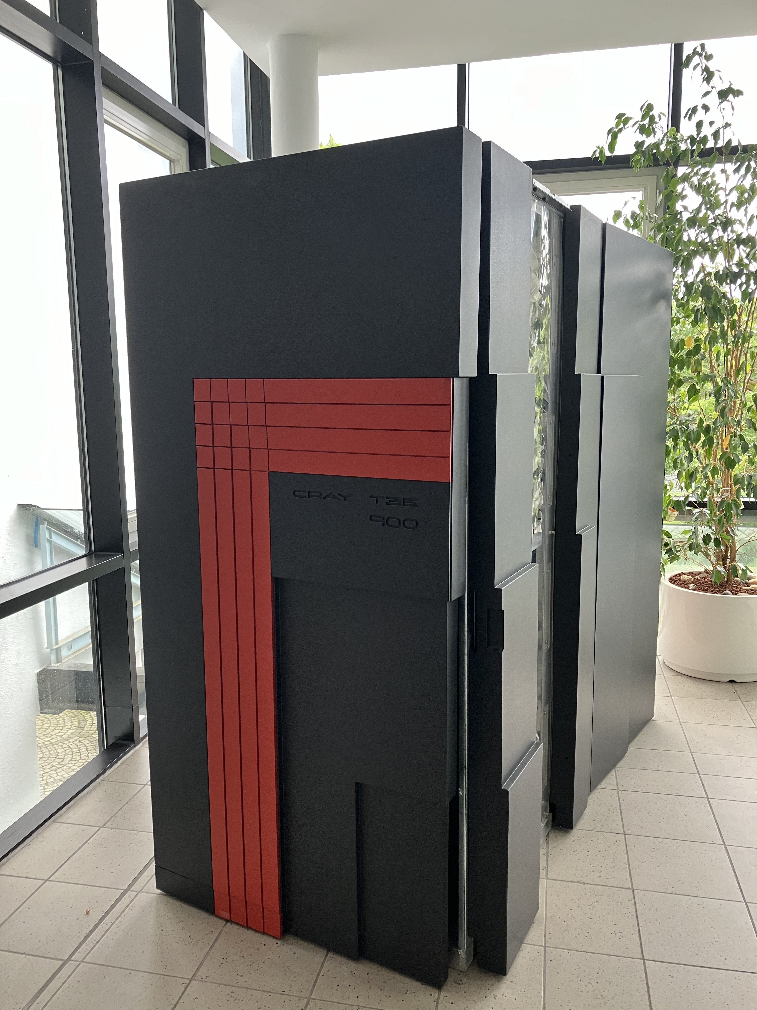 Cray T3E-900 (Computerhistorische Sammlung des Zuse-Institut Berlin CC0)