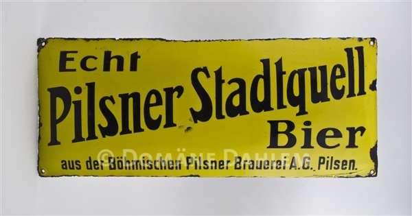 Reklameschild &quot;Echt Pilsner Stadtquell Bier&quot; (Stiftung Domäne Dahlem - Landgut und Museum CC BY-NC-SA)