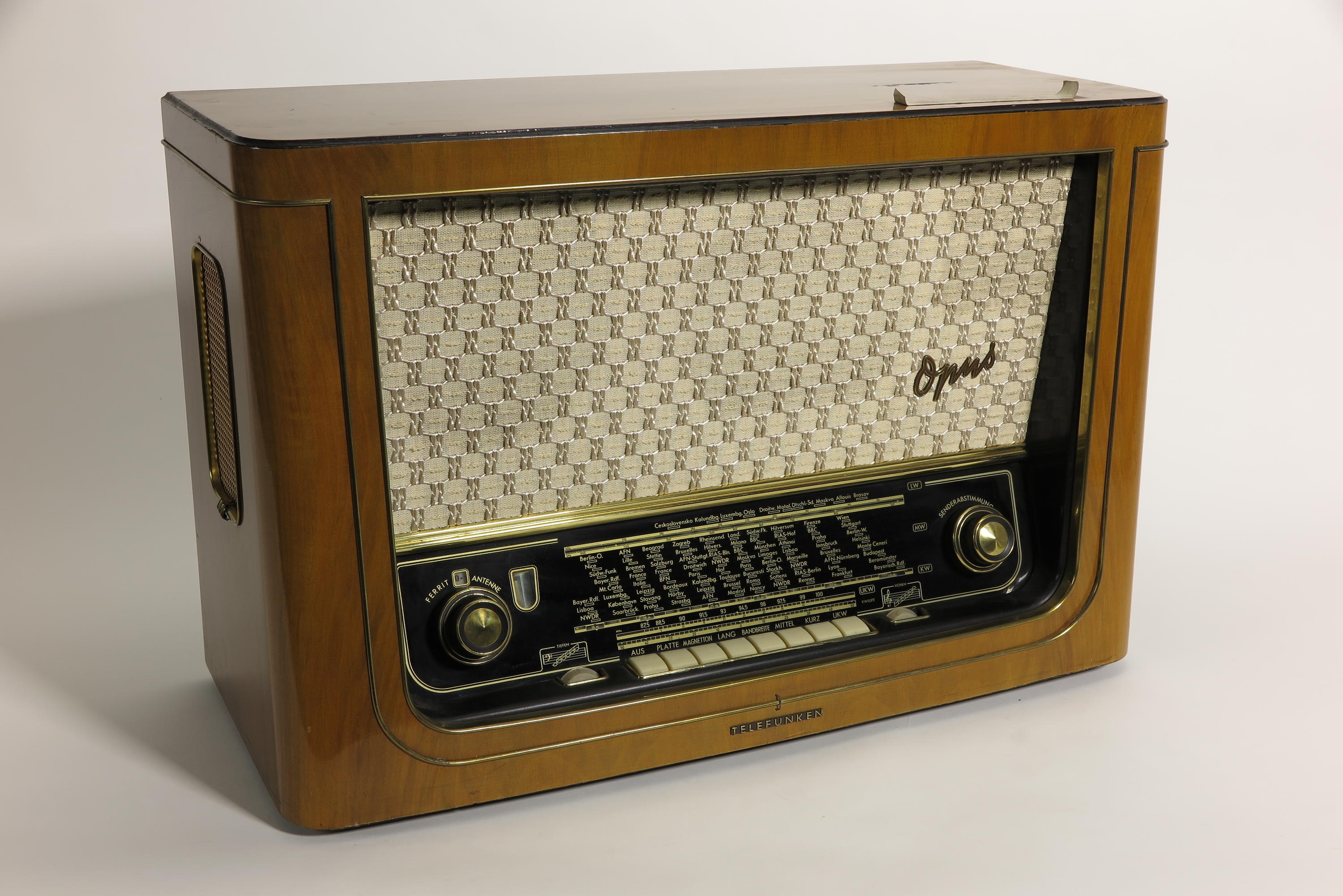 Radio Telefunken Opus 55 TS (Deutsches Technikmuseum CC BY)
