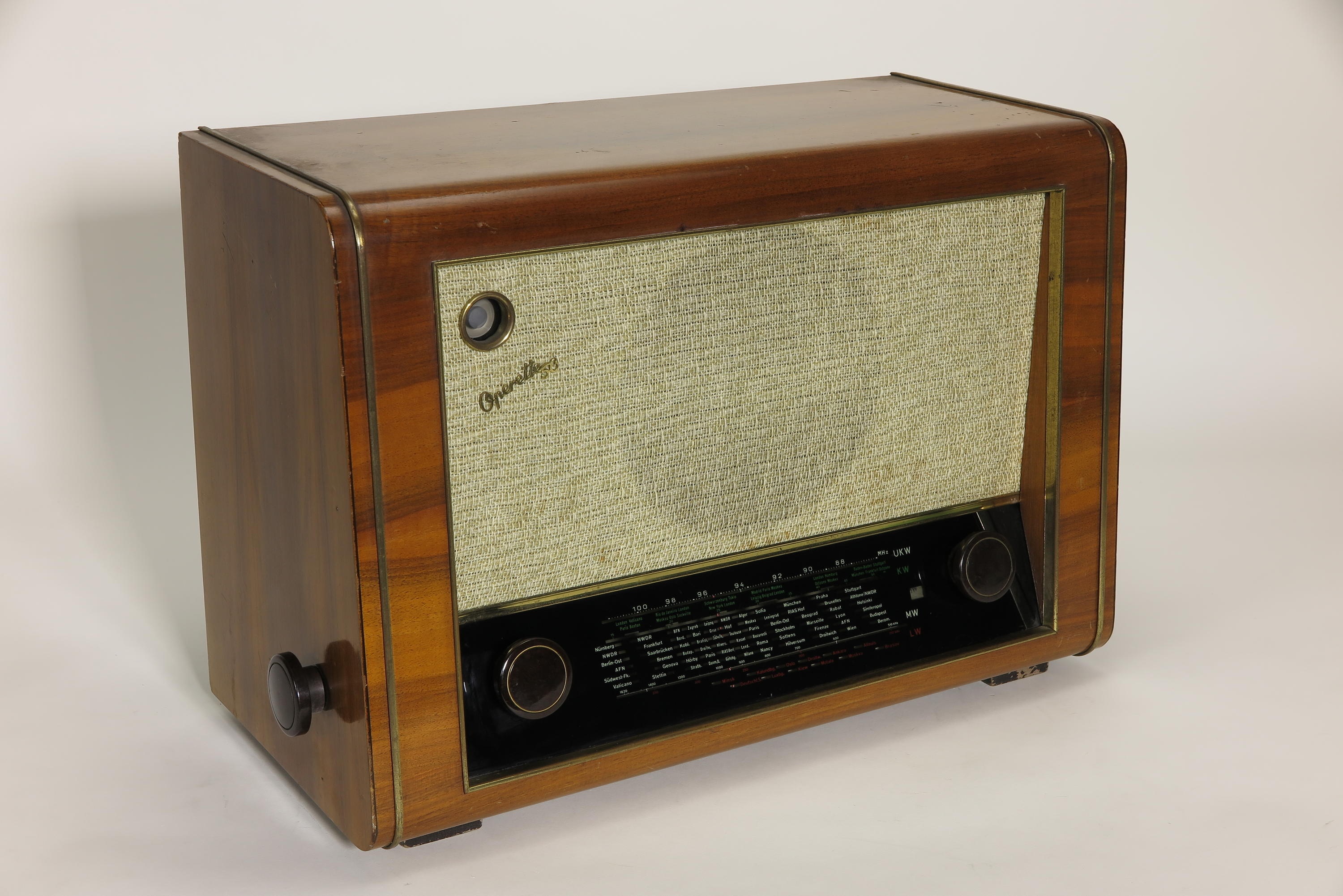 Radio Telefunken Operette 50 (Deutsches Technikmuseum CC BY)