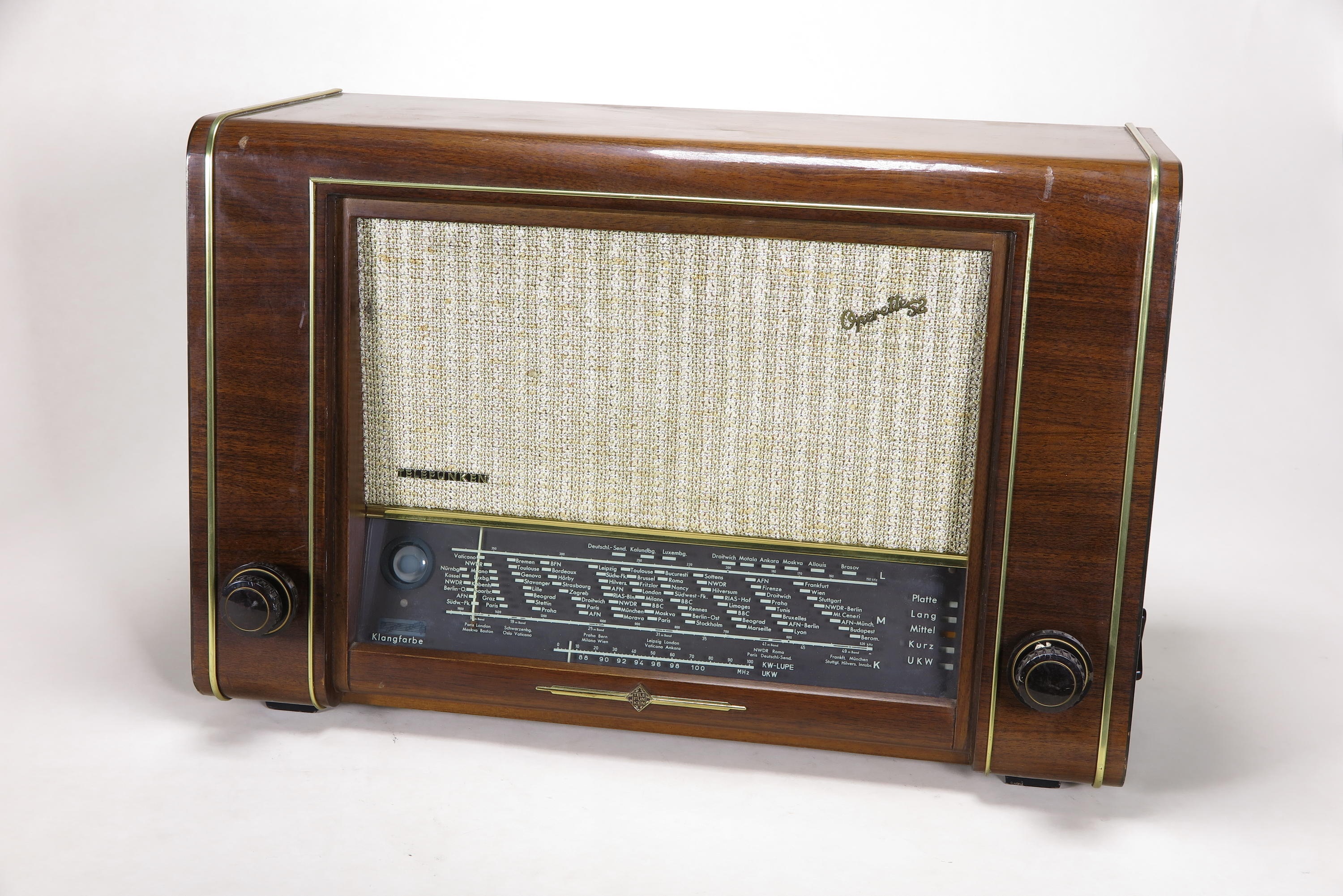 Radio Telefunken Operette 52 (Deutsches Technikmuseum CC BY)