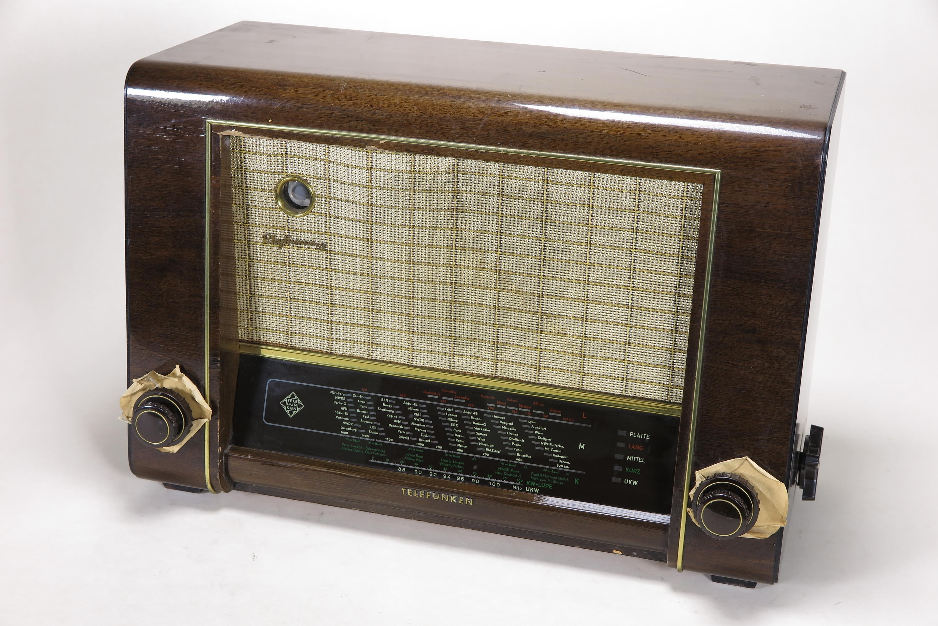Radio Telefunken Allstrom-Super Rhythmus 52R (Deutsches Technikmuseum CC BY)