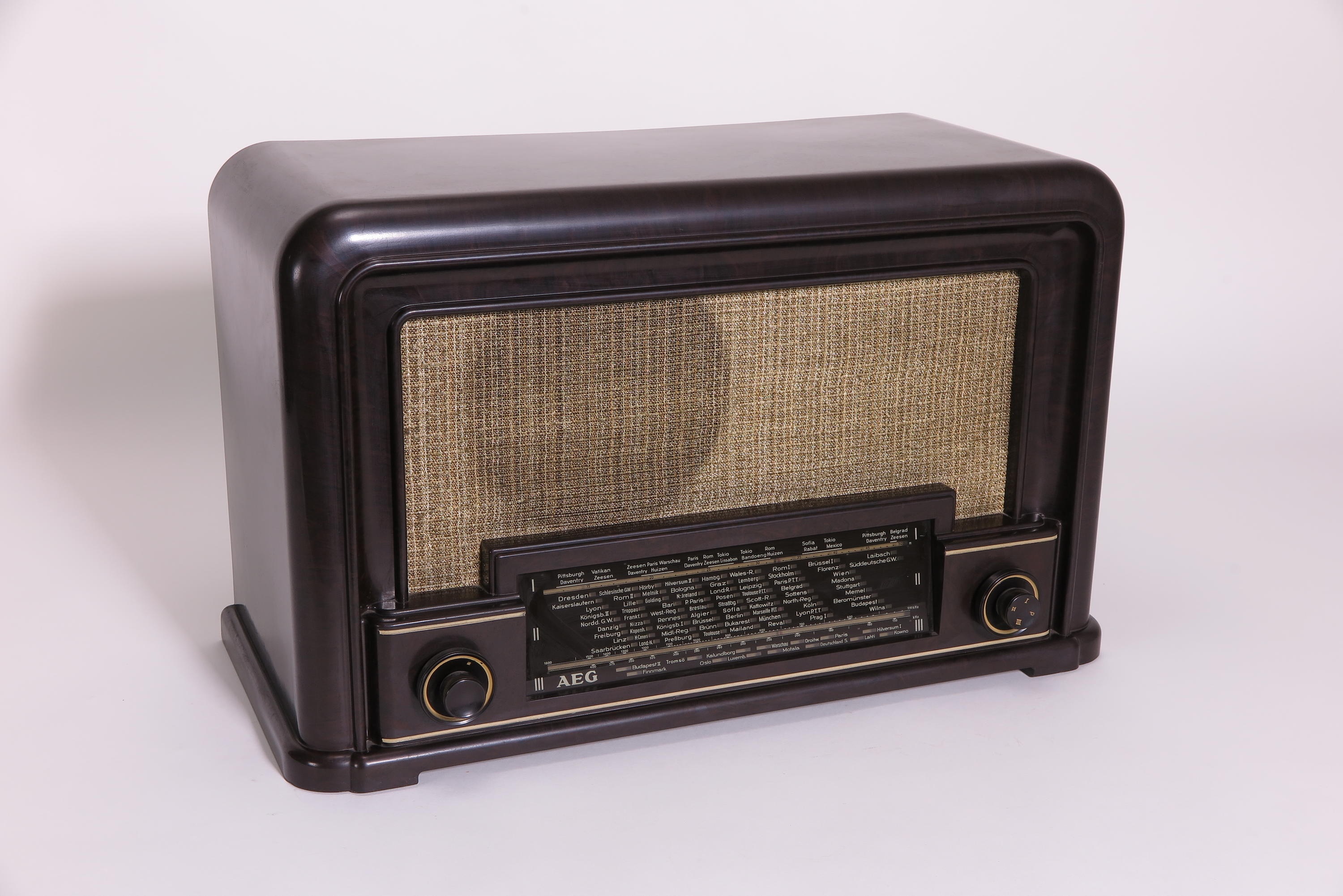 Radio AEG Super 69WK (Deutsches Technikmuseum CC BY)