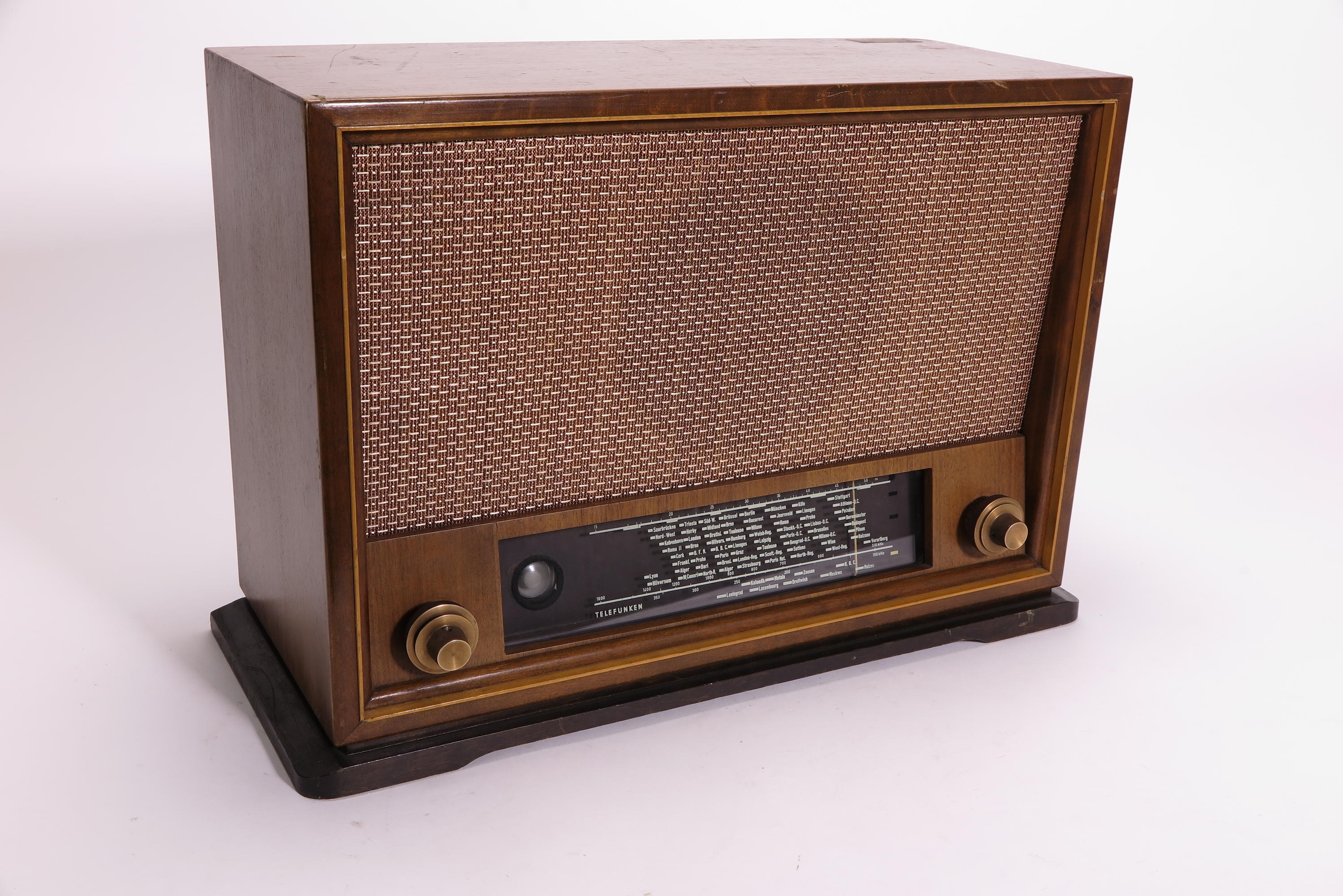 Radio Telefunken (keine Typangabe bekannt) (Deutsches Technikmuseum CC BY)
