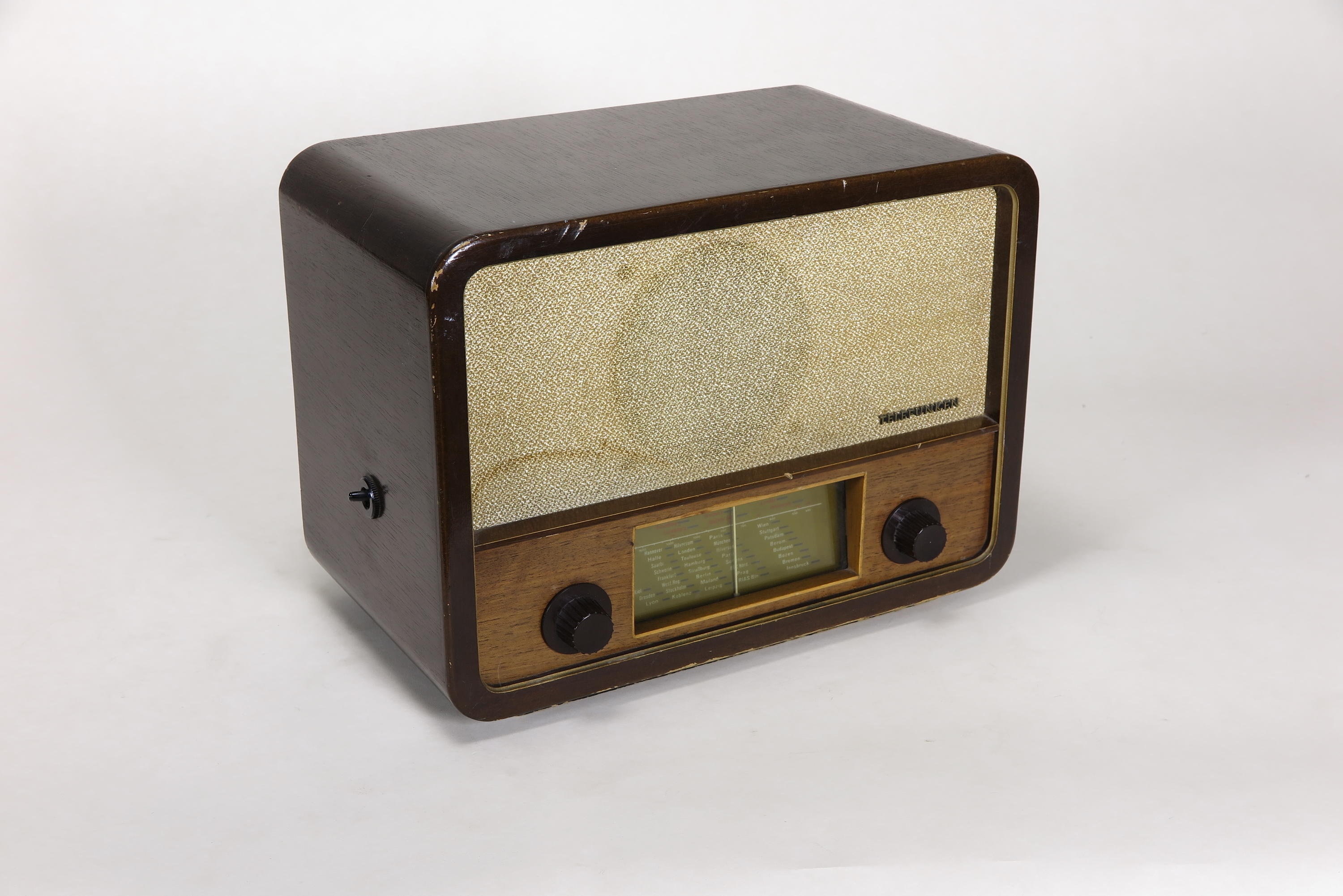 Radio Telefunken Allstrom-Super Filius (Deutsches Technikmuseum CC BY)