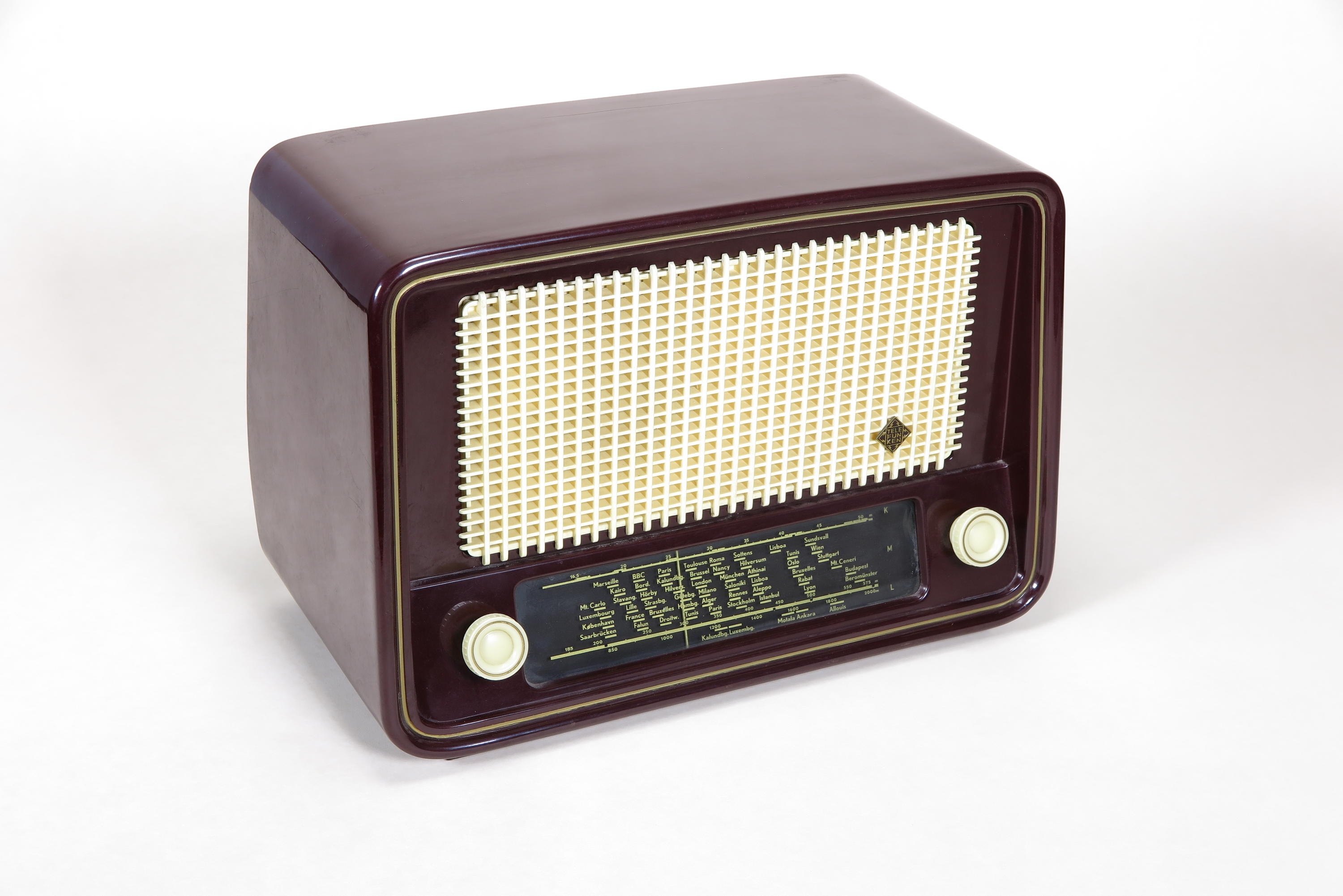 Radio Telefunken Allstrom-Super 653GW (Deutsches Technikmuseum CC BY)