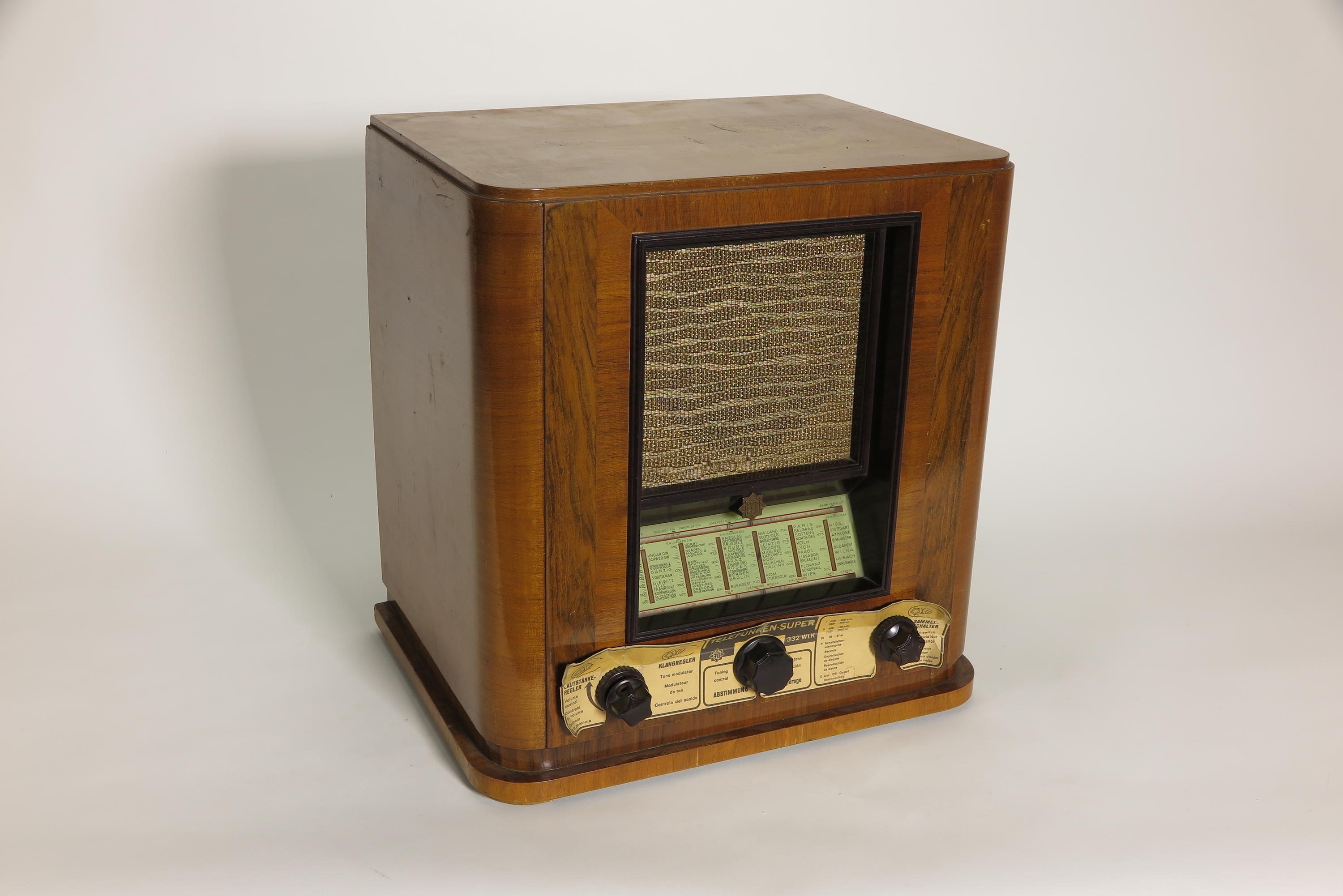 Radio Telefunken Telefunkensuper 332 WLK (Meistersuper) (Deutsches Technikmuseum CC BY)