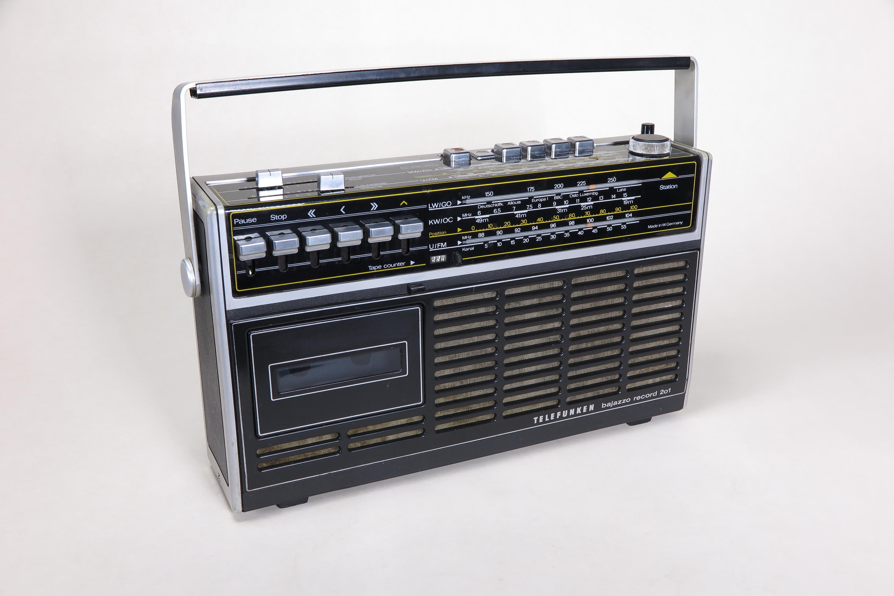 Radiorekorder Telefunken Bajazzo Record 201 (Deutsches Technikmuseum CC BY)