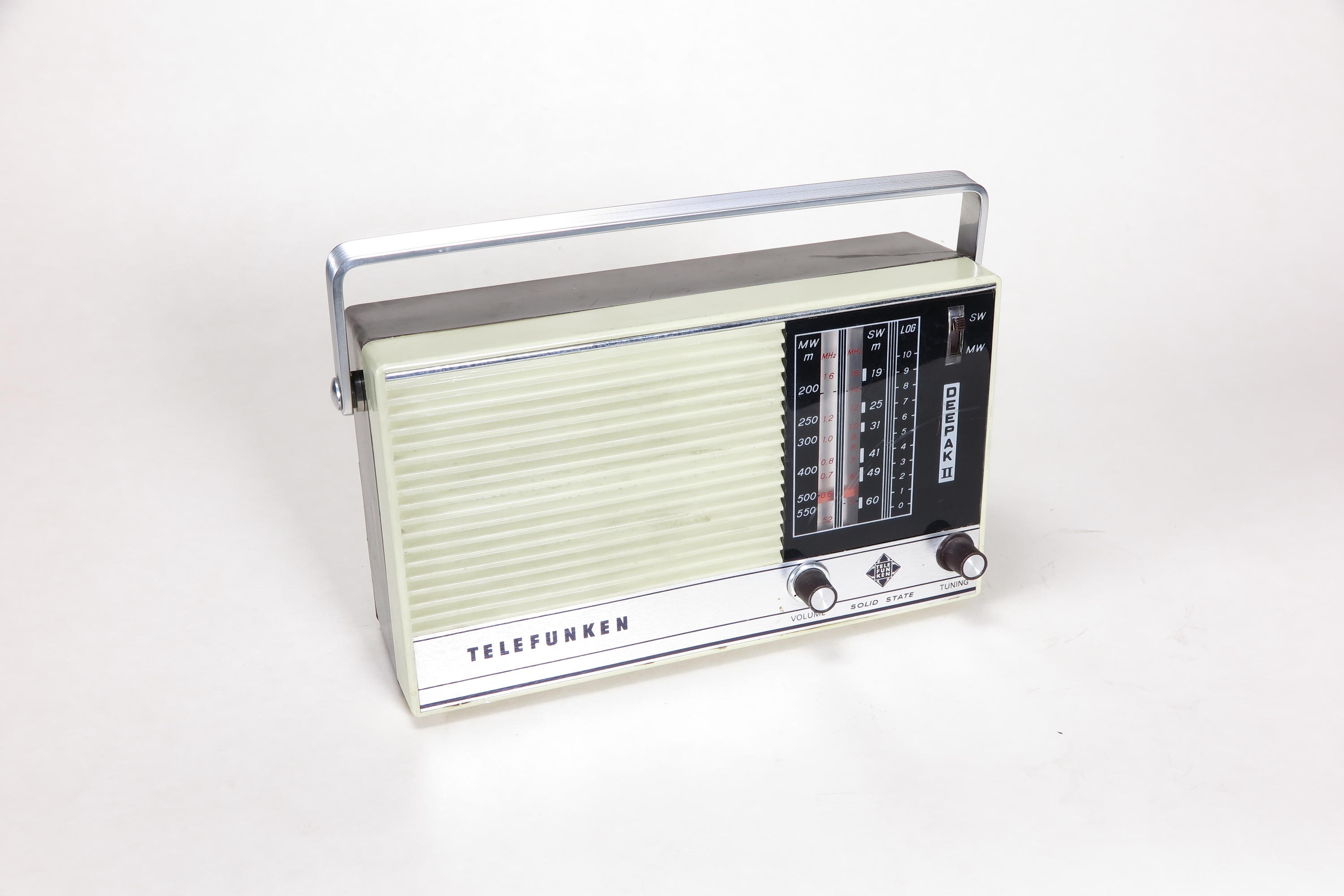 Kofferradio Telefunken DEEPAK II MOD.151 (Deutsches Technikmuseum CC BY)