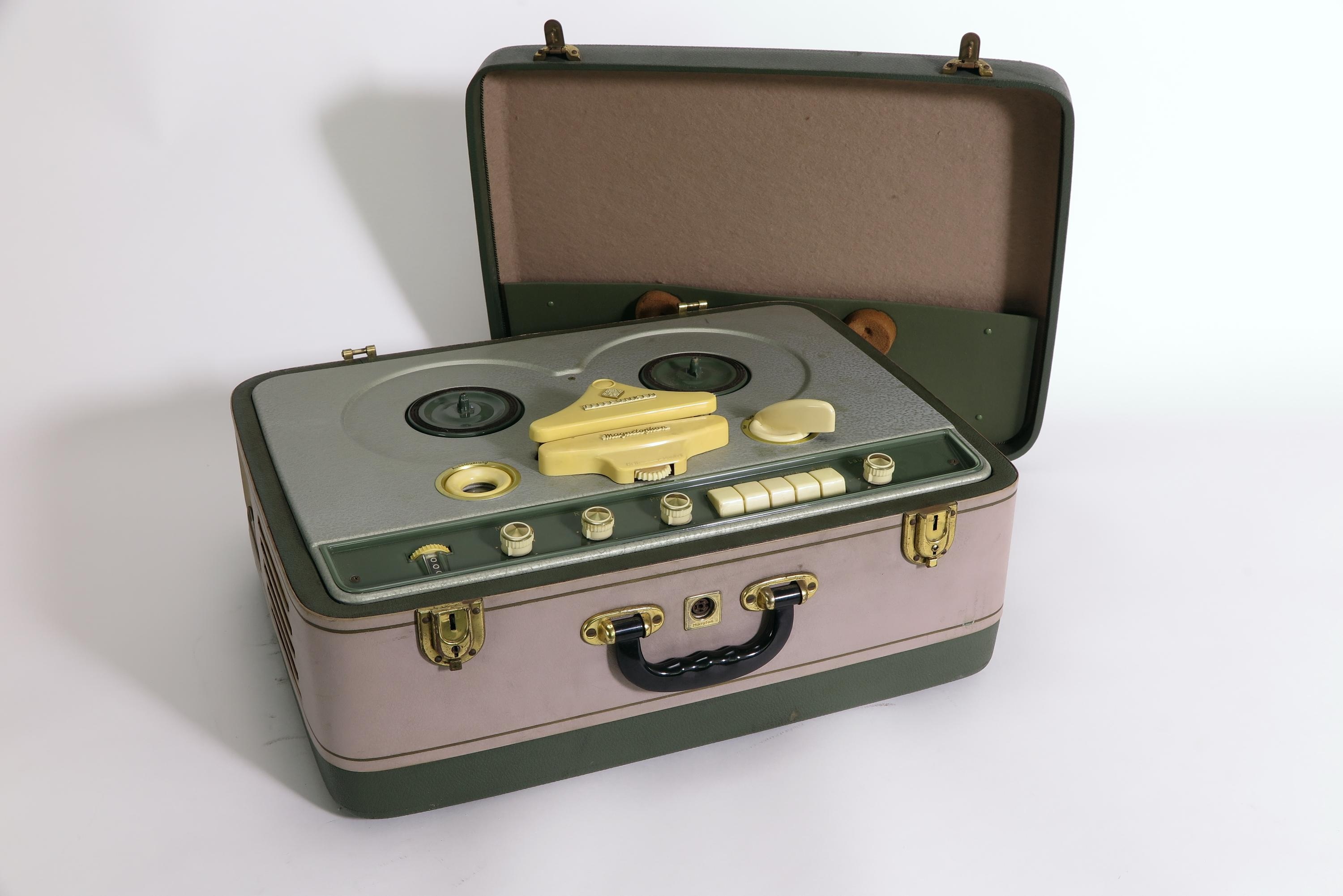 Tonbandgerät Telefunken Magnetophon KL35 (Deutsches Technikmuseum CC BY)