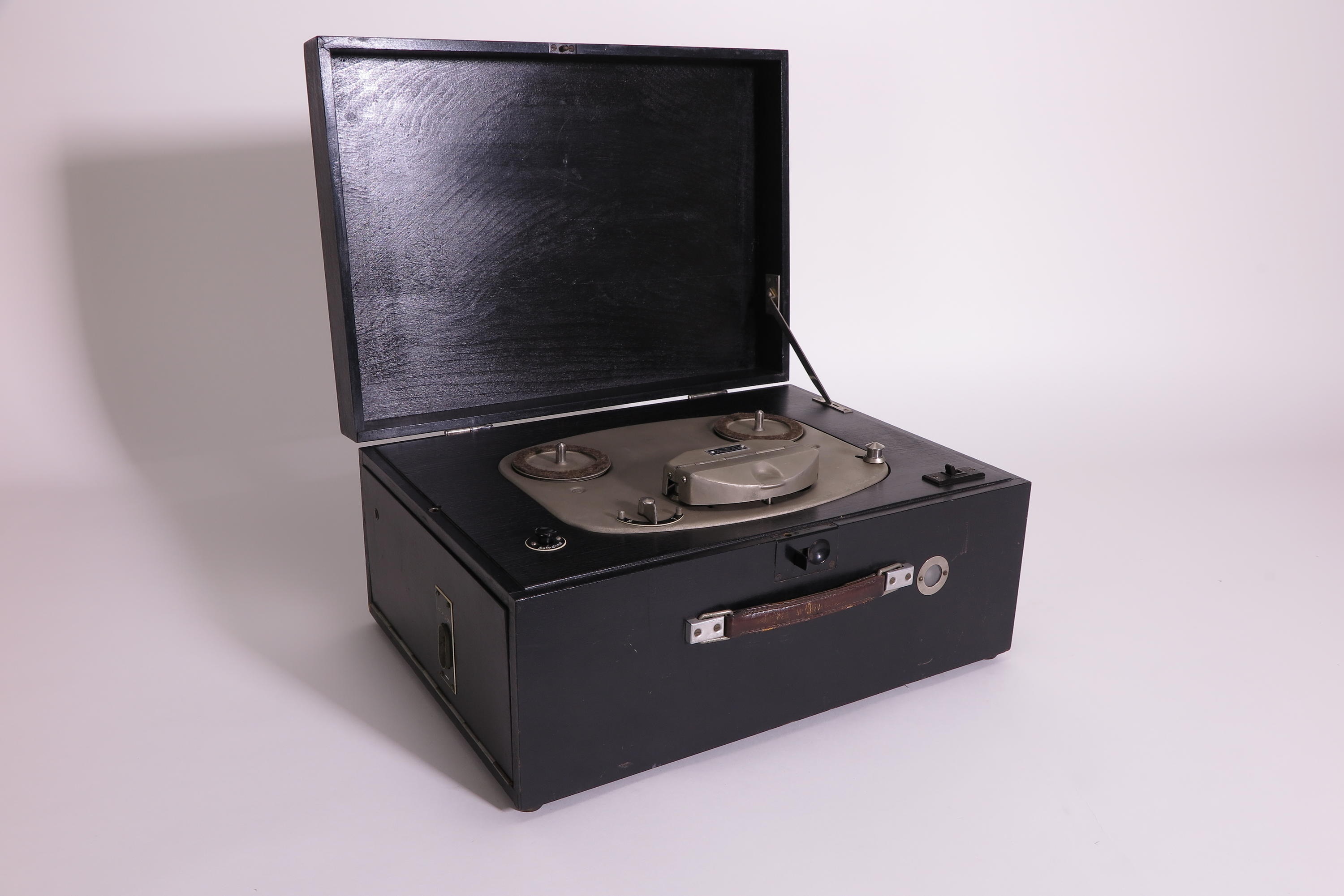 Tonbandgerät AEG Magnetophon AW38R (Deutsches Technikmuseum CC BY)