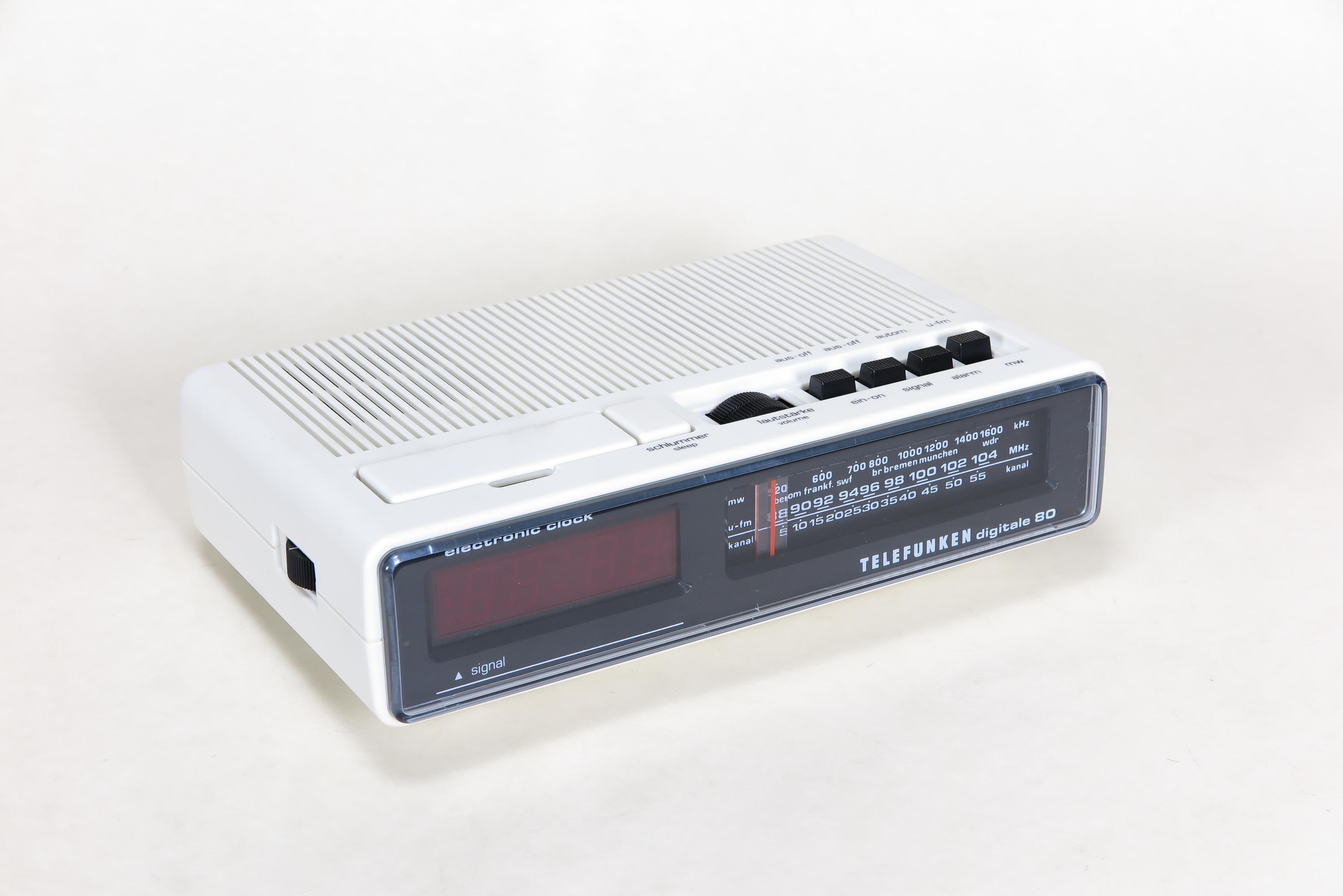 Uhrenradio Telefunken digitale 80 (Deutsches Technikmuseum CC BY)