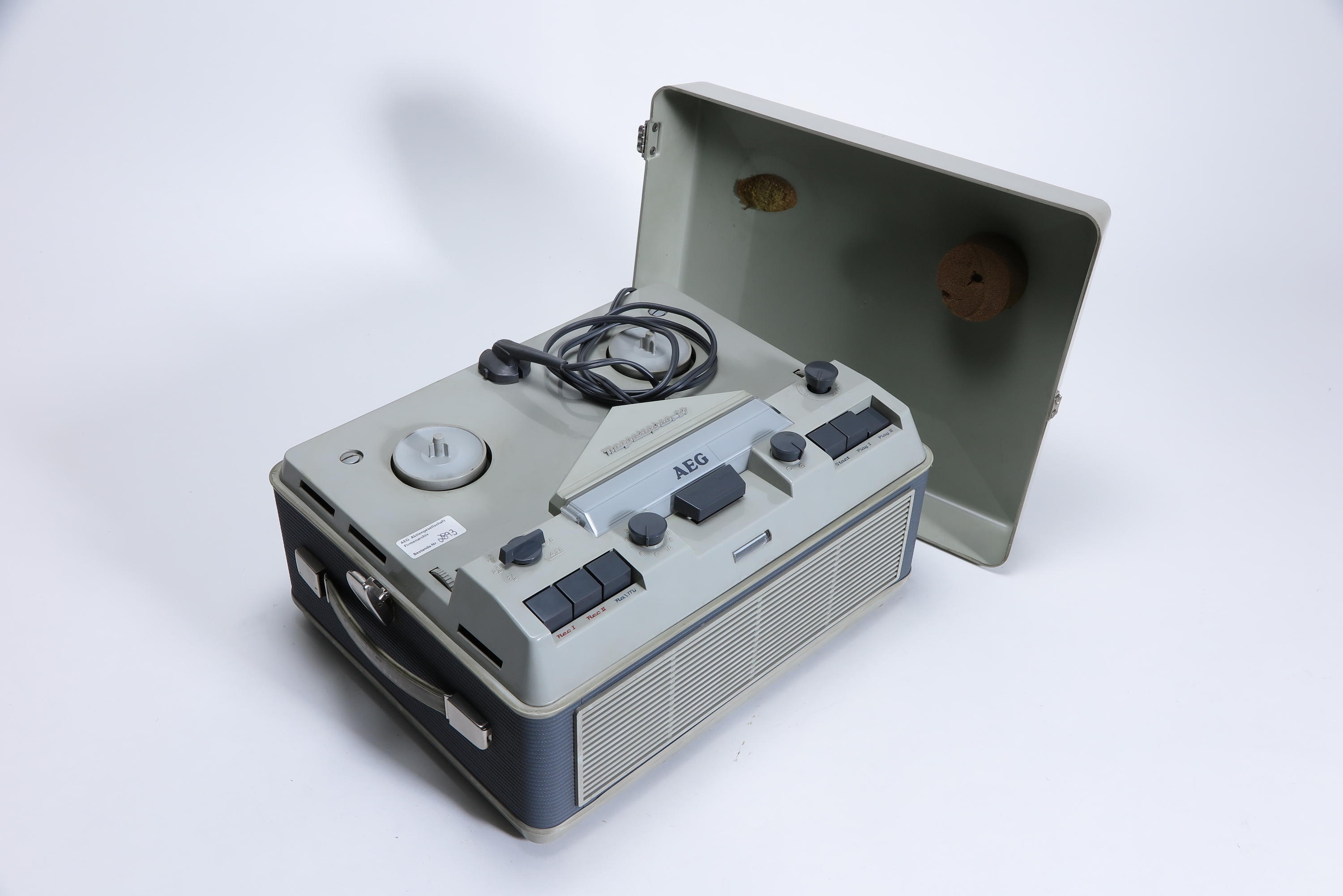 Tonbandgerät AEG Magnetophon 97 (Deutsches Technikmuseum CC BY)