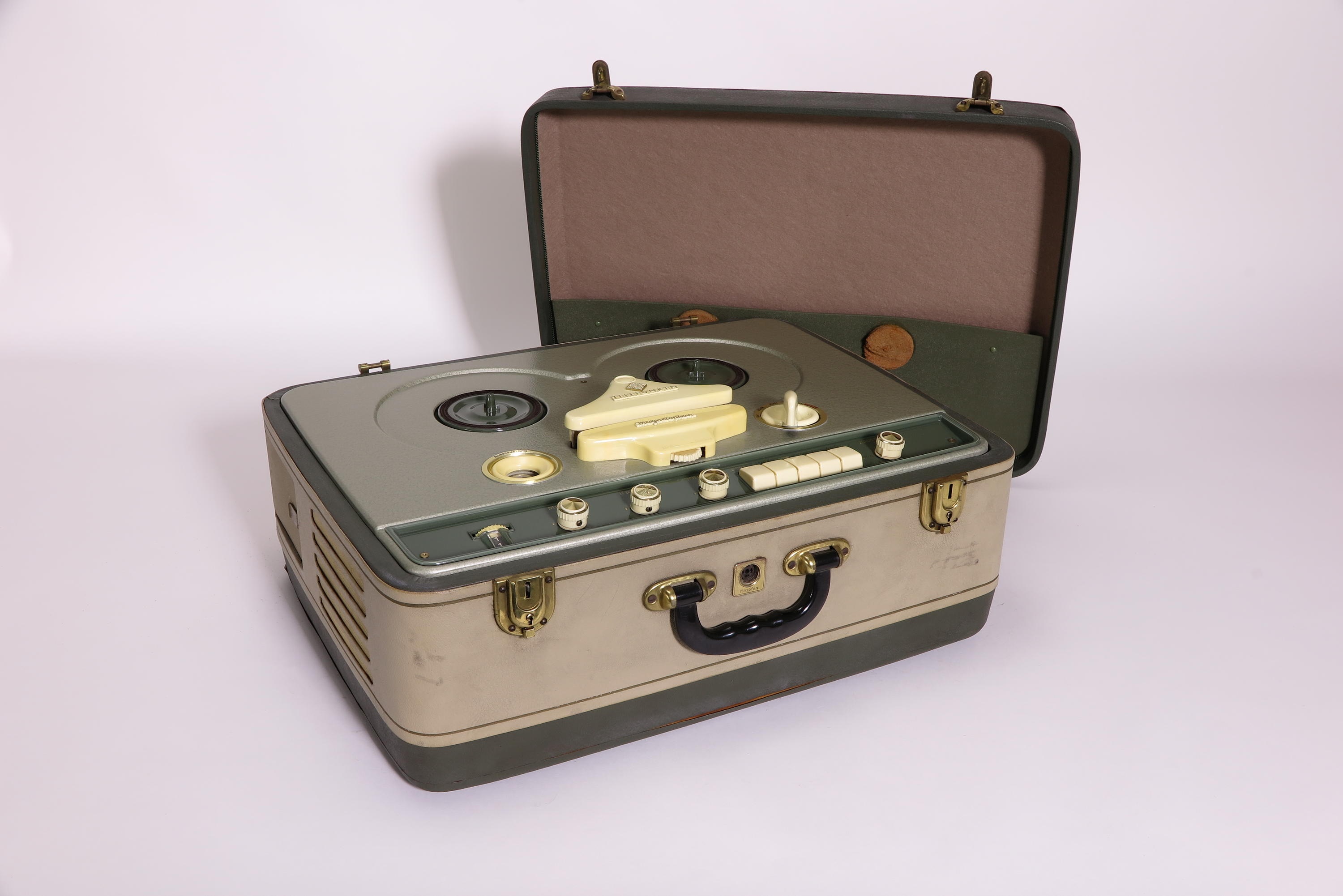 Tonbandgerät Telefunken Magnetophon KL35 (Deutsches Technikmuseum CC BY)