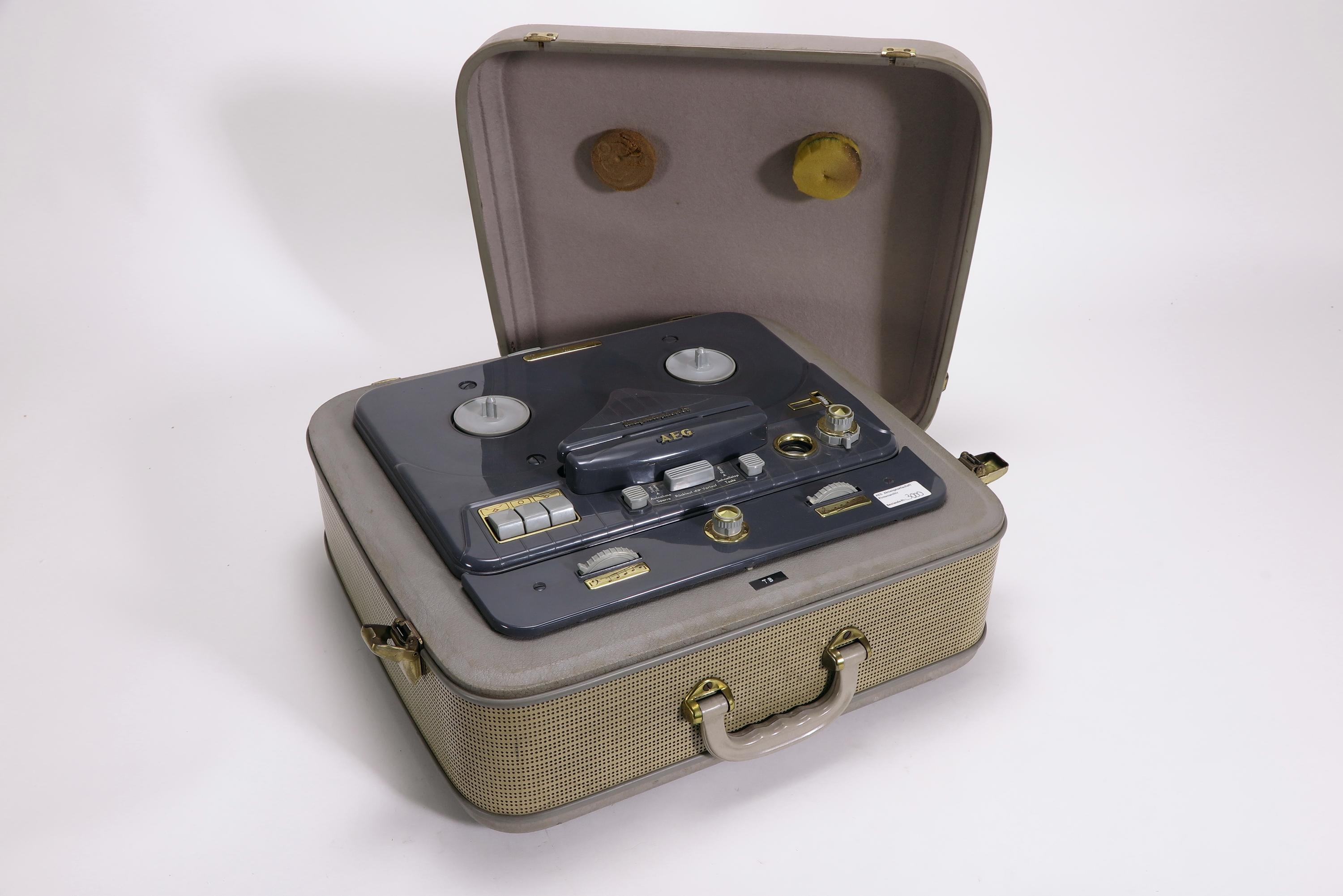 Tonbandgerät AEG Magnetophon 85KL (Deutsches Technikmuseum CC BY)