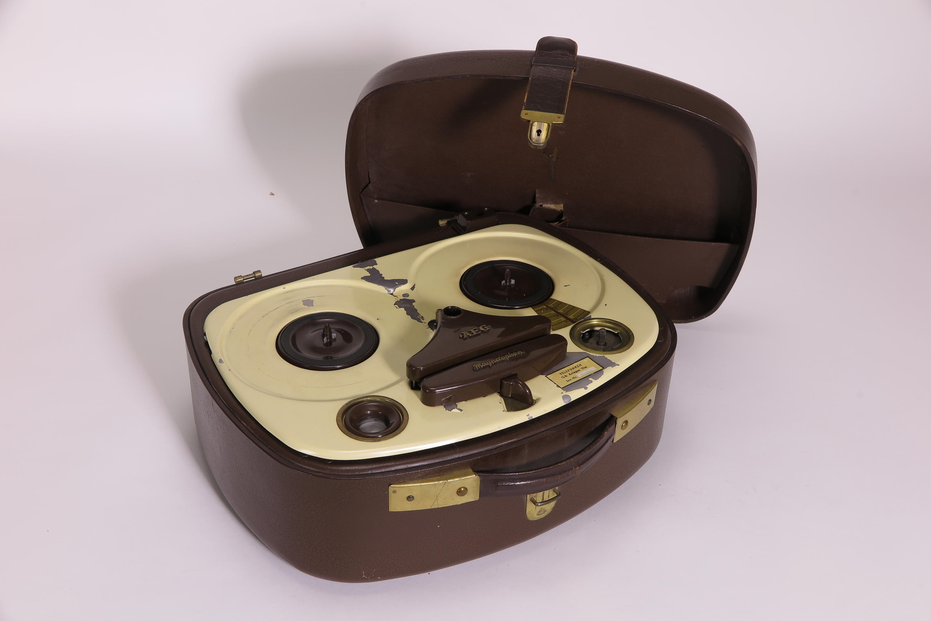 Tonbandgerät AEG Magnetophon KL15 (Deutsches Technikmuseum CC BY)