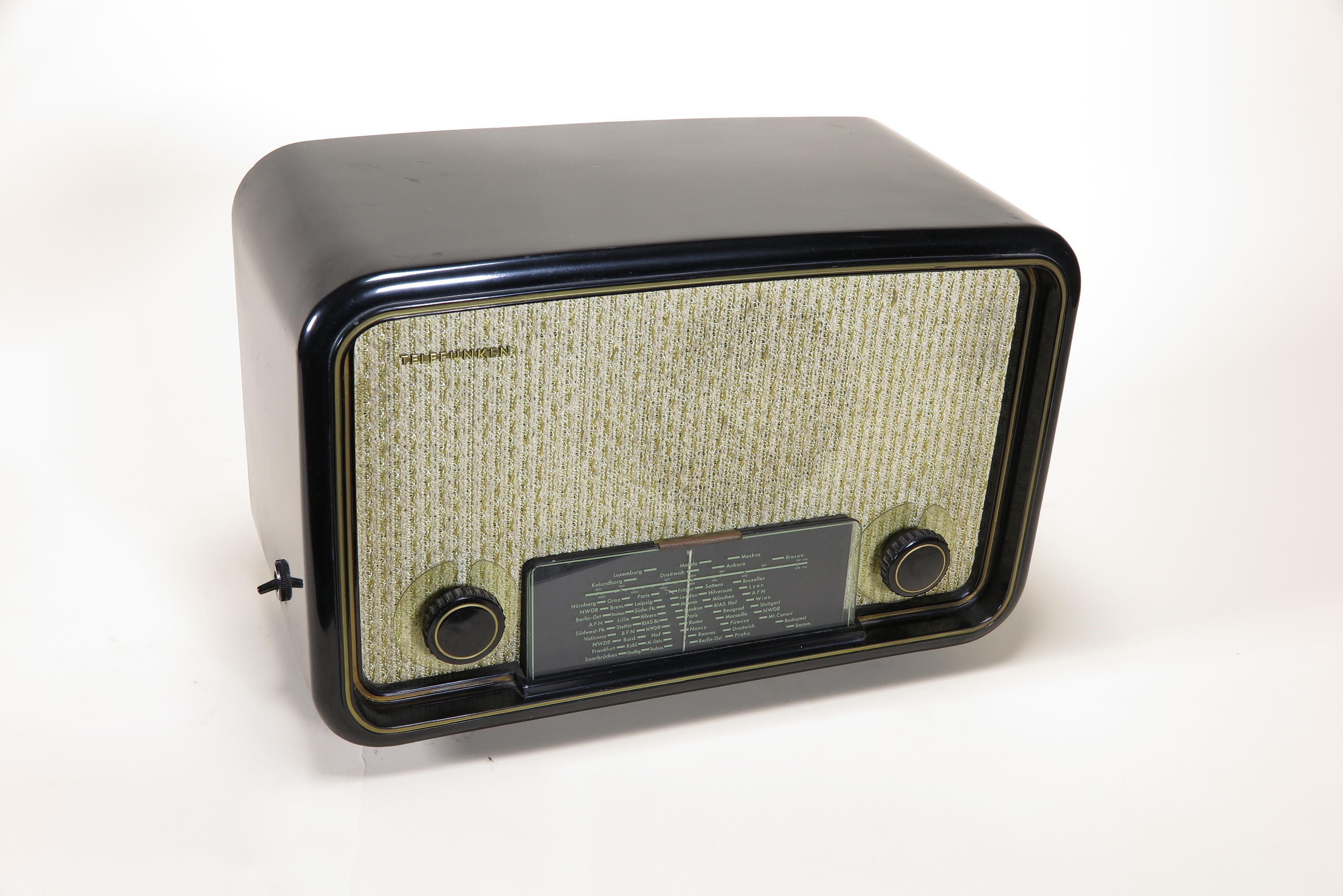 Radio Telefunken Allstrom-Super SK50 (Deutsches Technikmuseum CC BY)