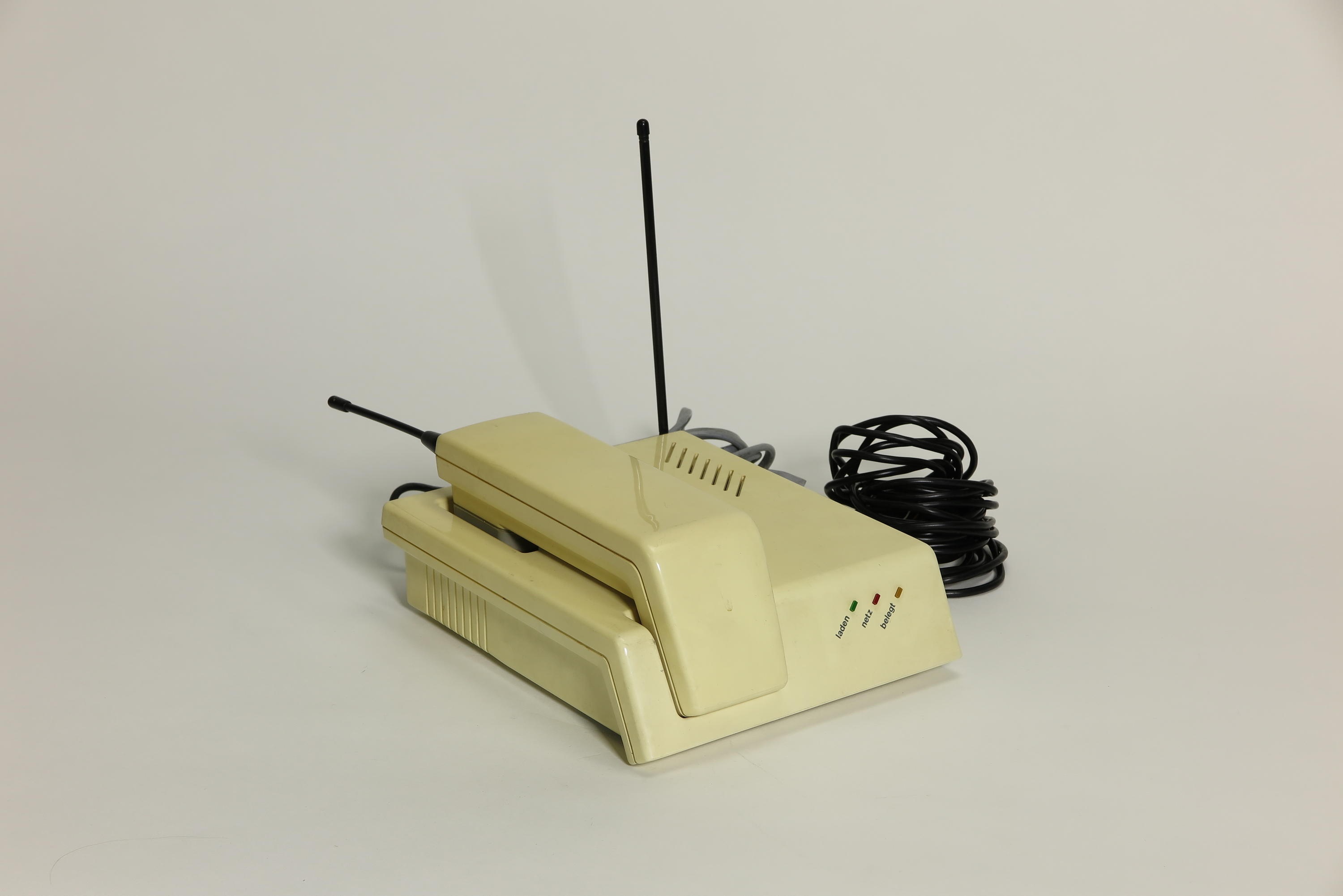 Schnurloses Telefon AEG CLT 1-2/D (Deutsches Technikmuseum CC BY)